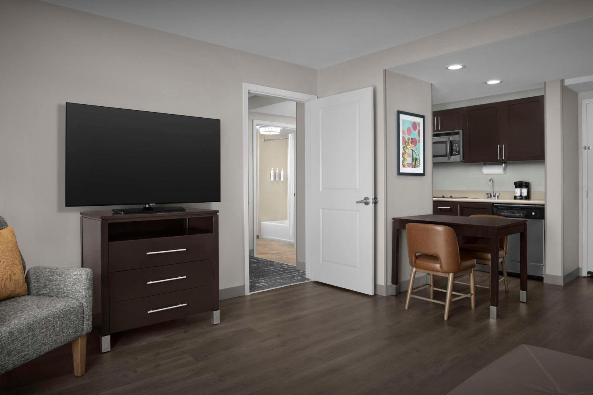 Homewood By Hilton Airport Orlando