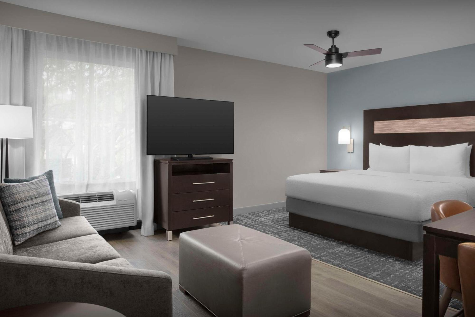 Hotel Homewood By Hilton Airport Orlando