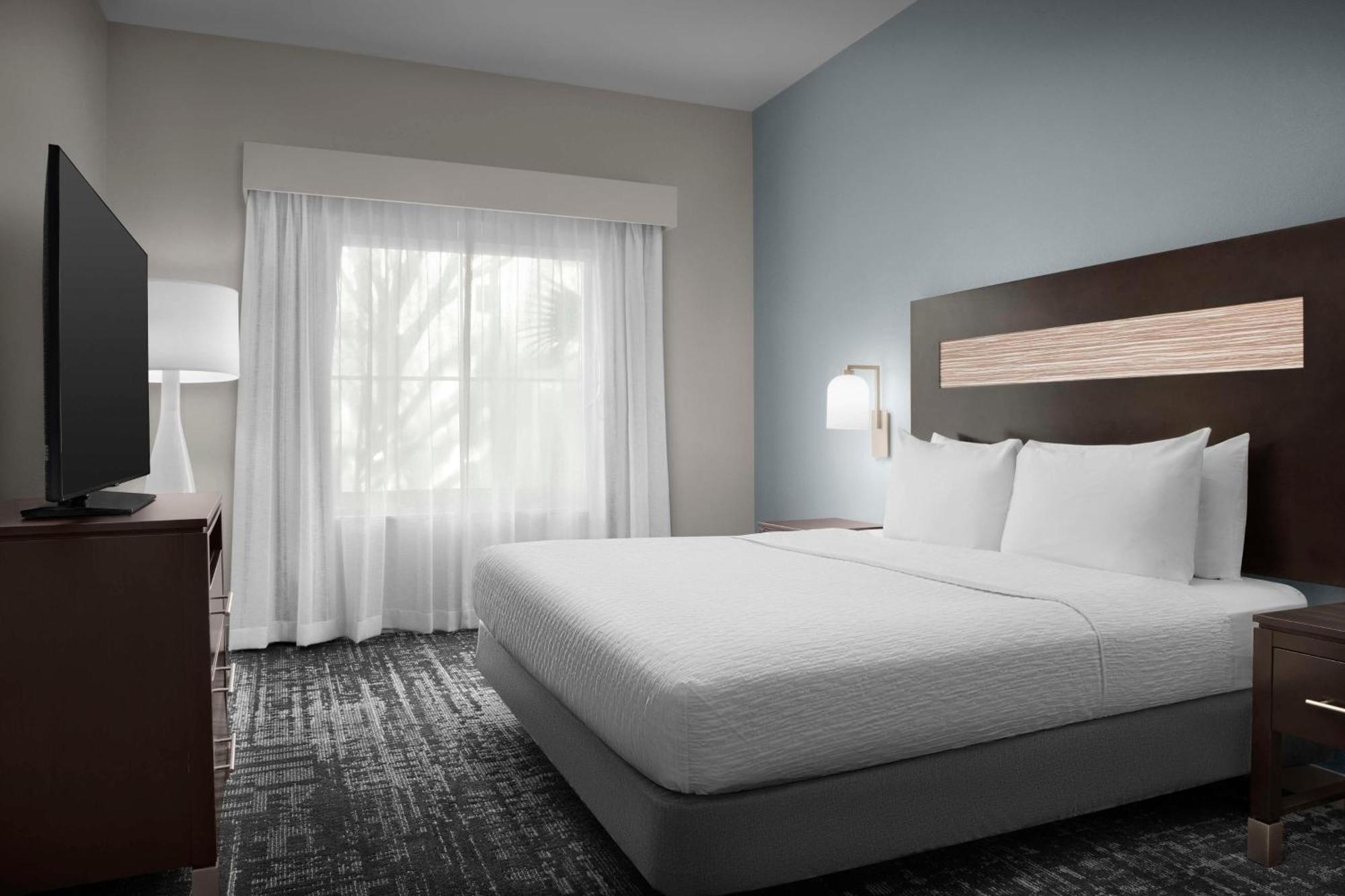 Homewood By Hilton Airport Hotel