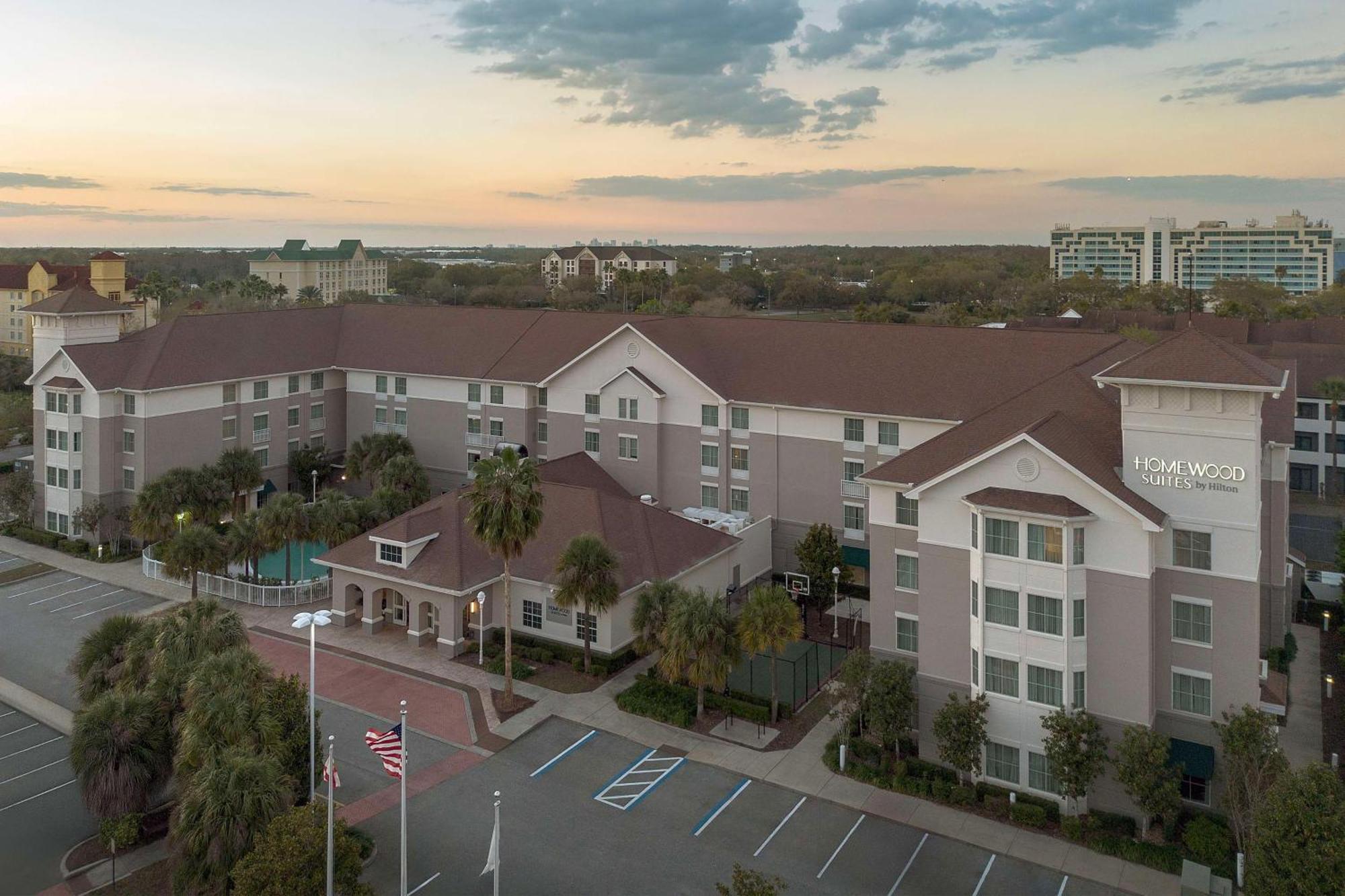 Homewood By Hilton Airport