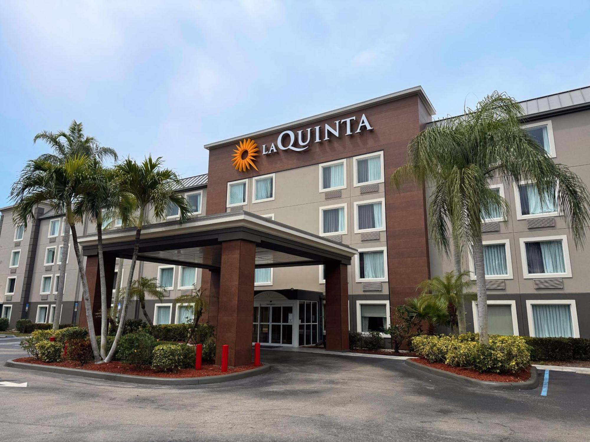 La Quinta By Wyndham East Hotel 3*