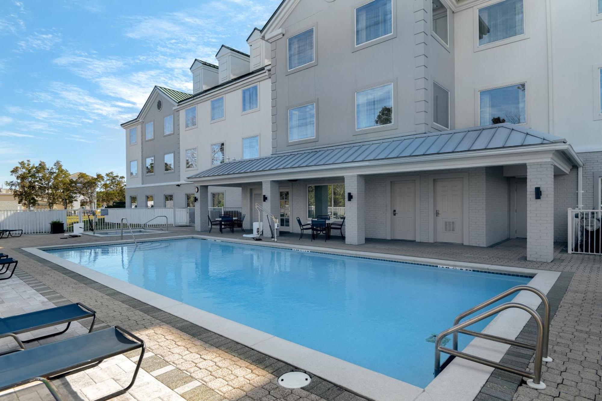Hotel Spark By Hilton Destin 3*