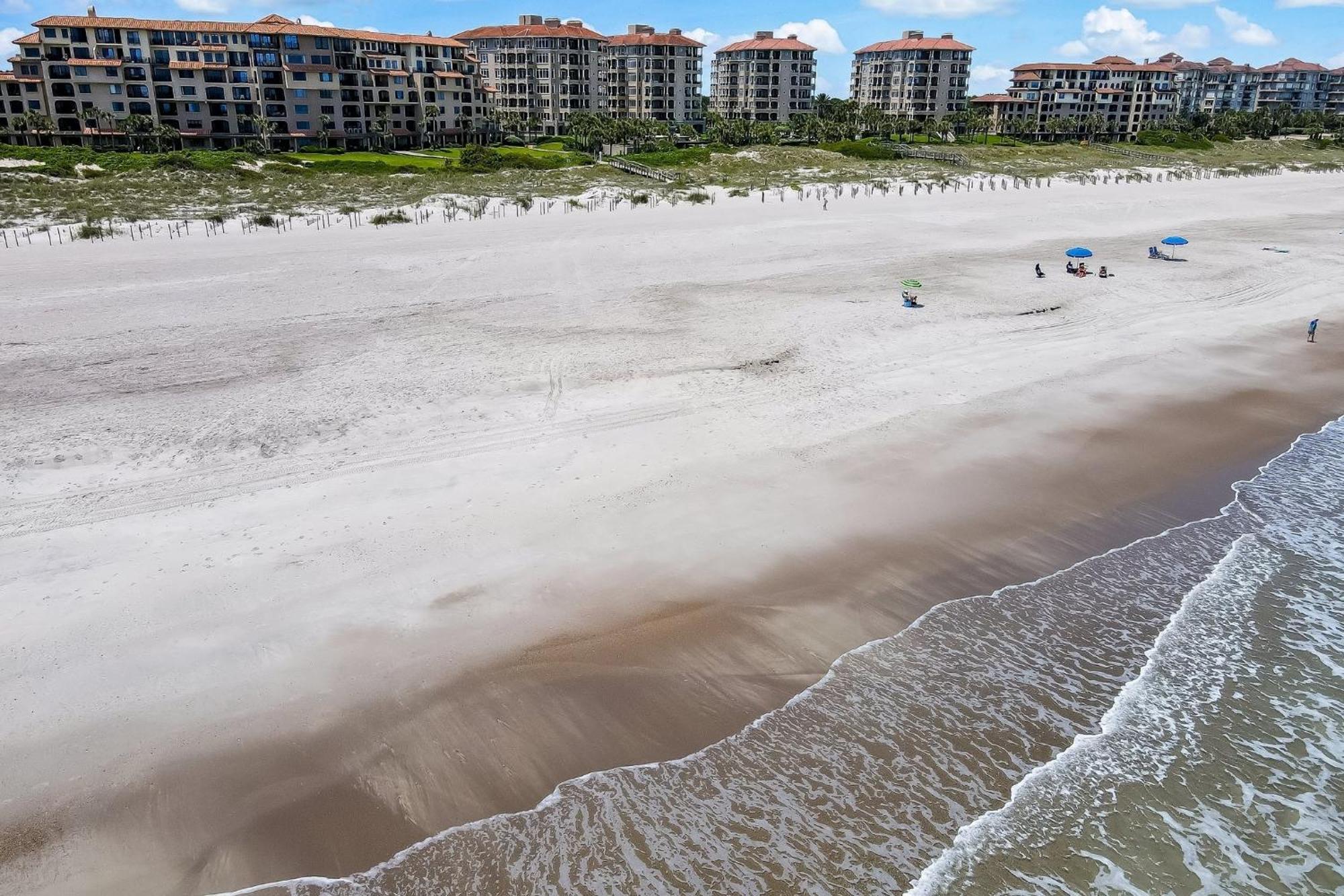 Oceanfront Penthouse * Fernandina Beach
