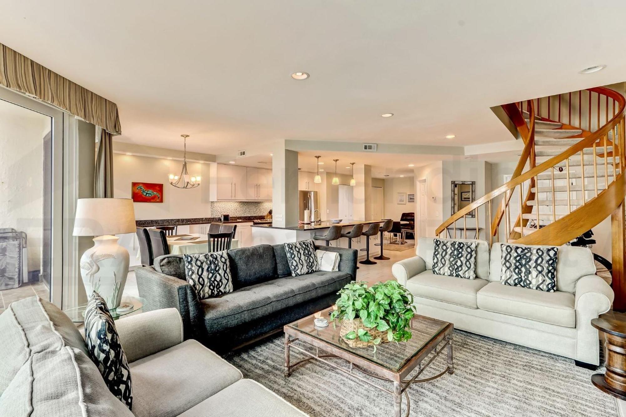 Apartment Oceanfront Penthouse