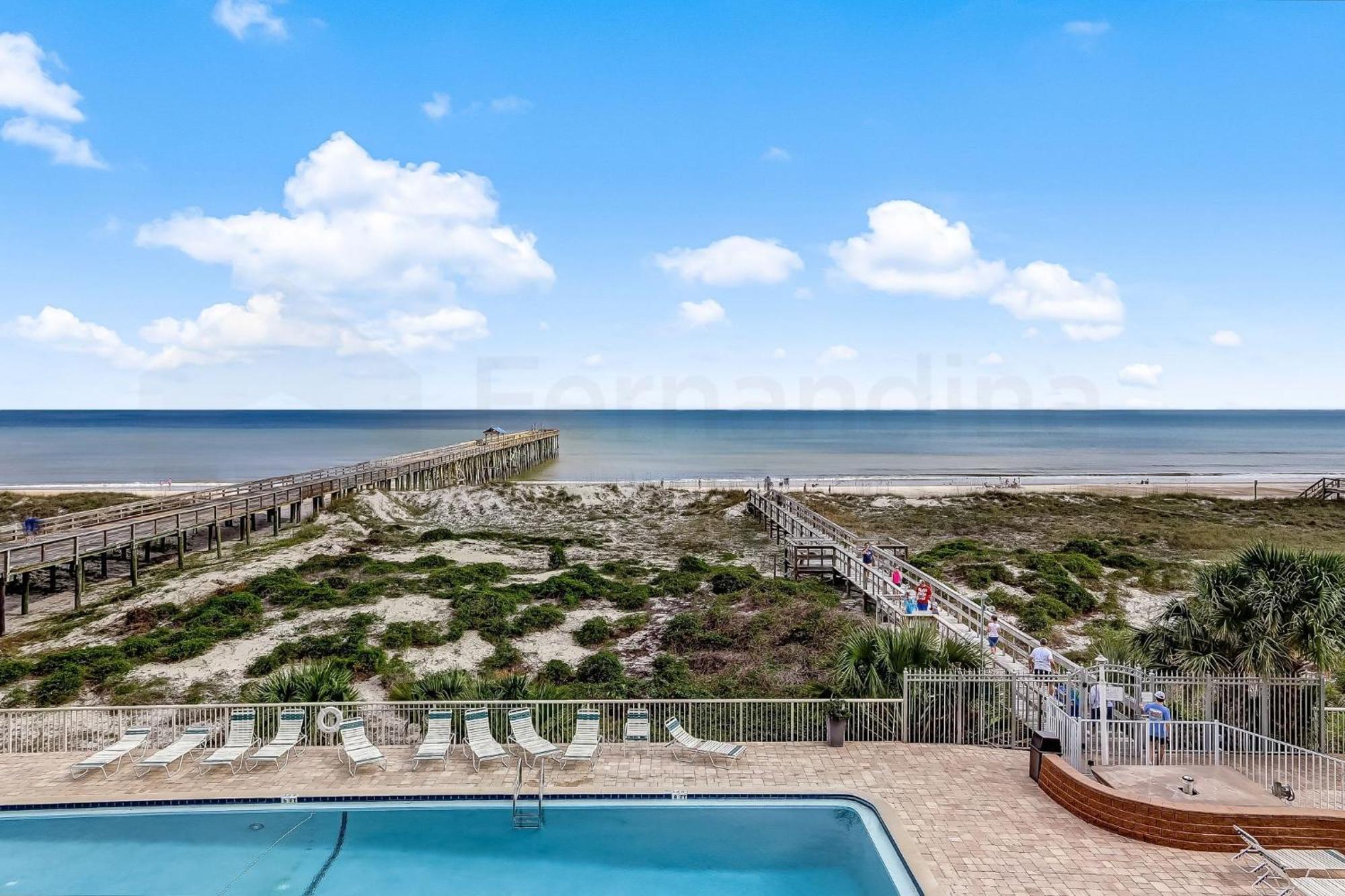 Apartment Oceanfront W Balcony