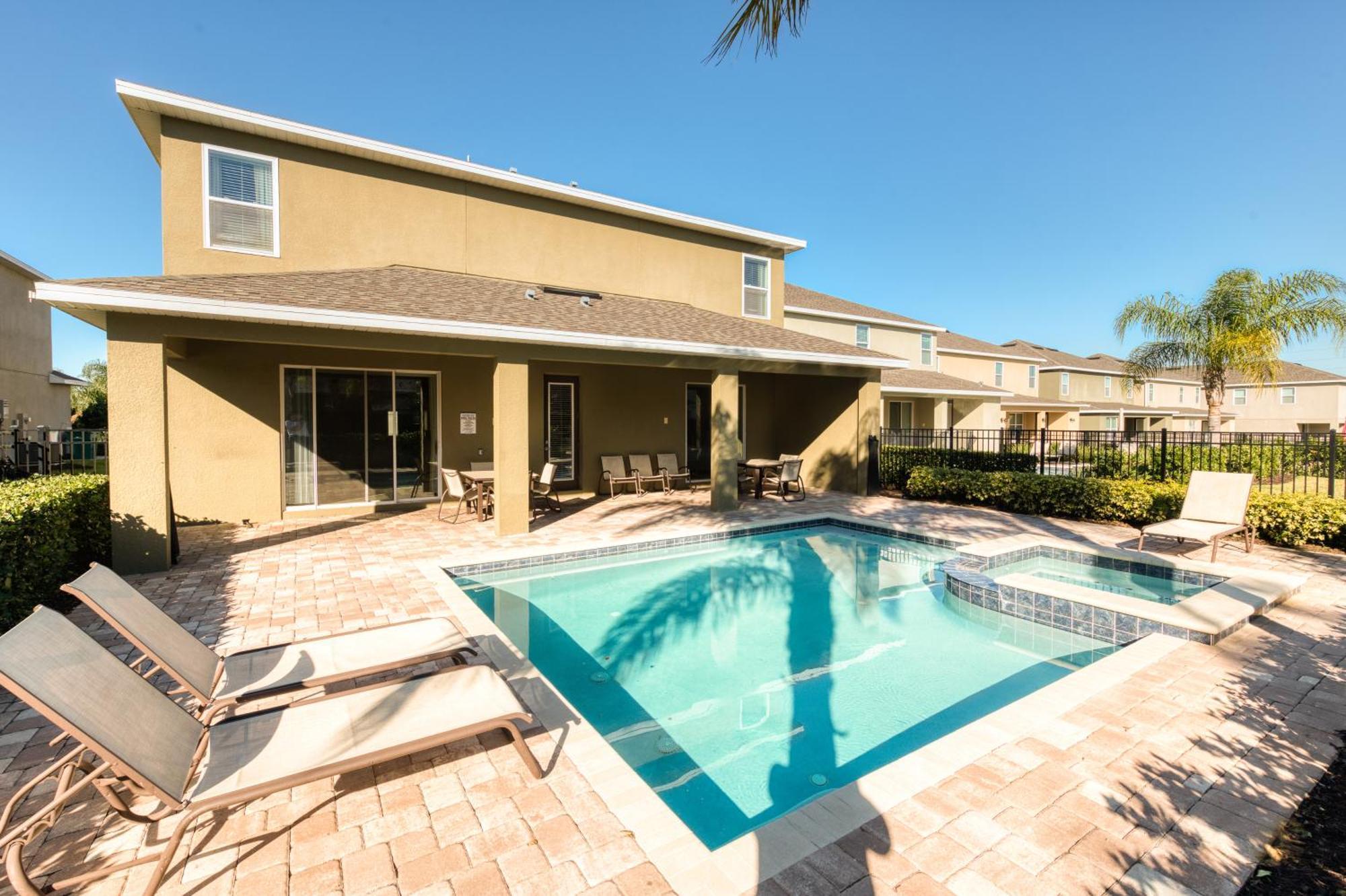 Holiday home Spacious By Rentyl With Water Park Access Near - 751l *