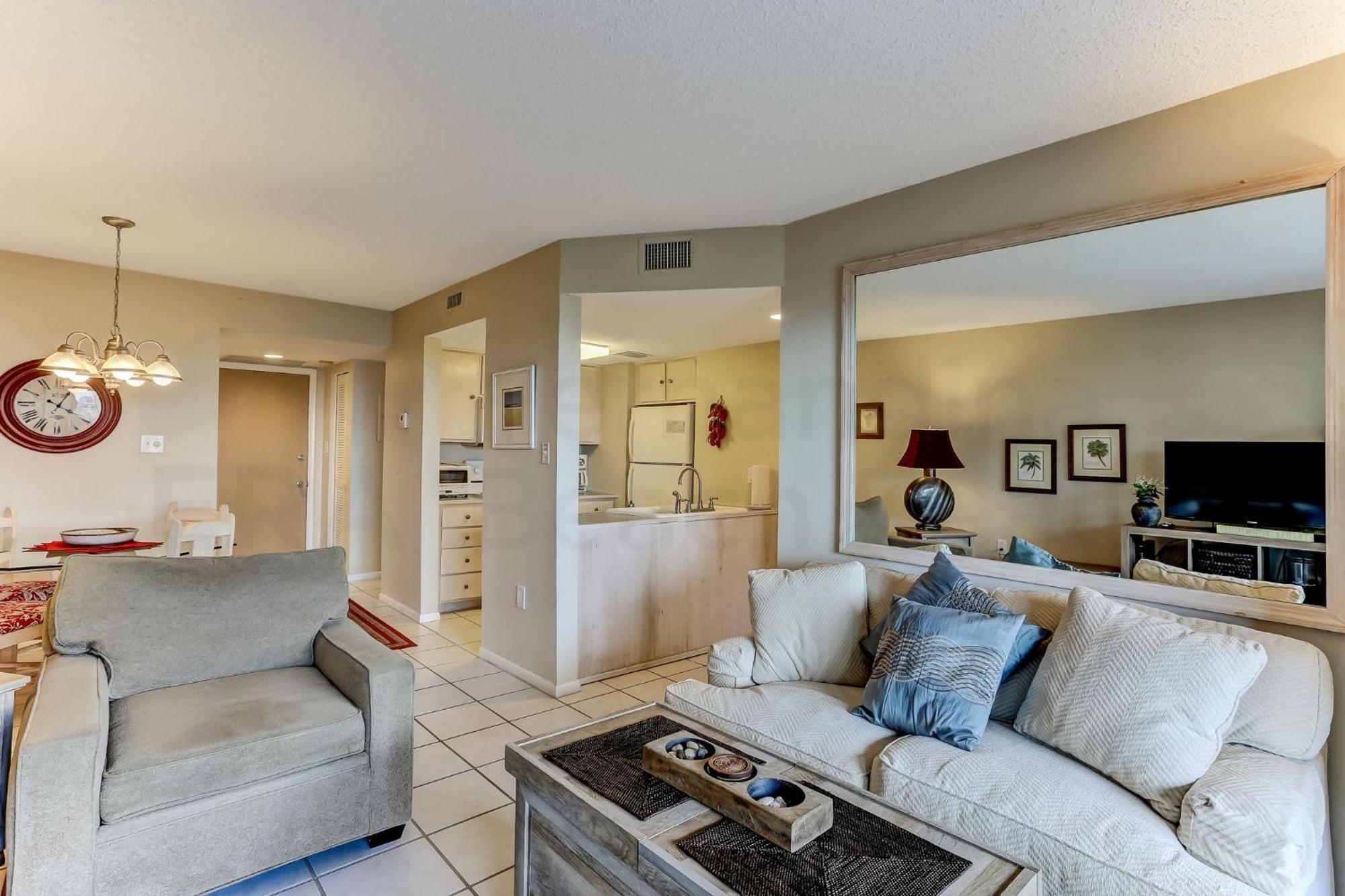 Apartment Steps Away Fernandina Beach