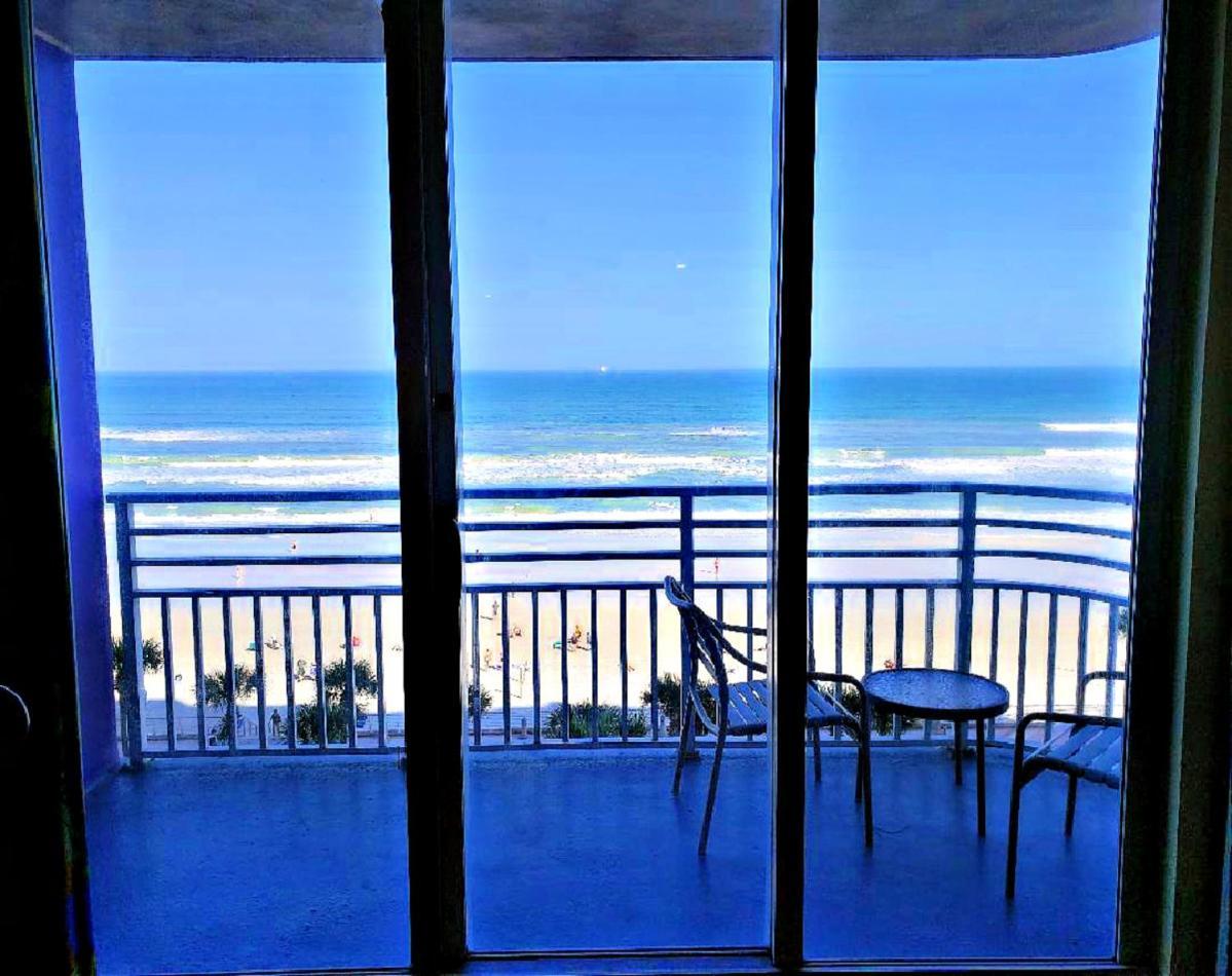 1 Bedroom Direct Oceanfront Wyndham Ocean Walk - Daytona Funland 703 Daytona Beach