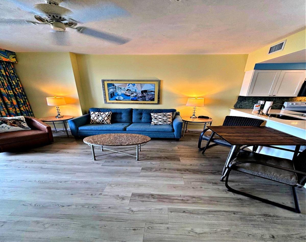 1 Bedroom Direct Oceanfront Wyndham Ocean Walk - Daytona Funland 703