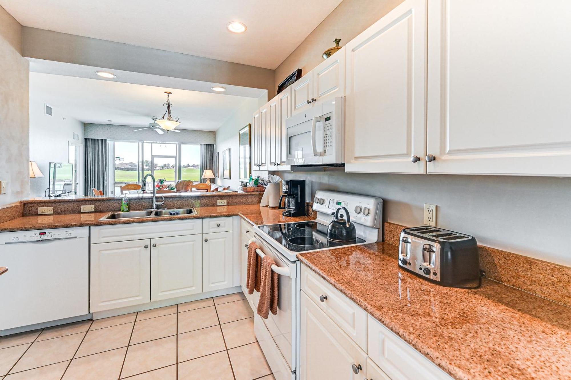 Lely With Golf Course And Pool Access * Naples