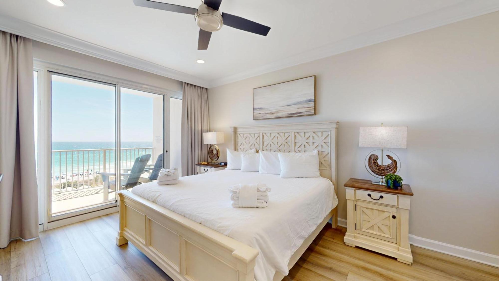 Holiday home Tides 0405