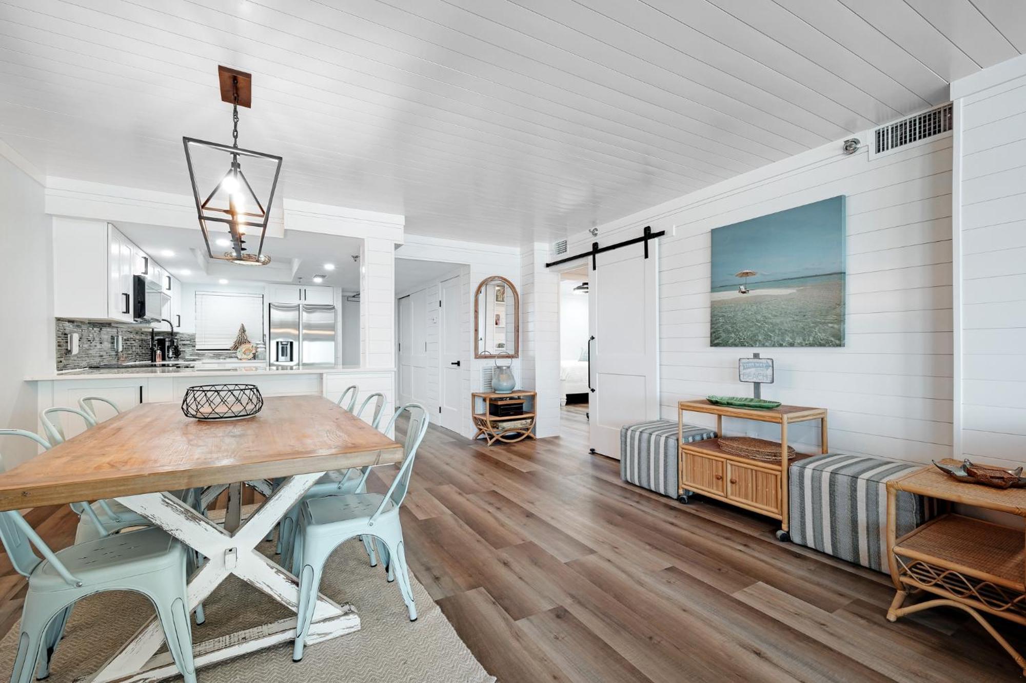 Holiday home Large Balcony With Direct Oceanfront Views And Access To Complex Pool New Smyrna Beach