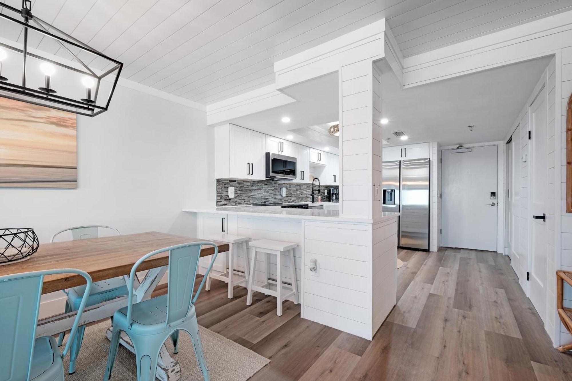 Holiday home Large Balcony With Direct Oceanfront Views And Access To Complex Pool New Smyrna Beach