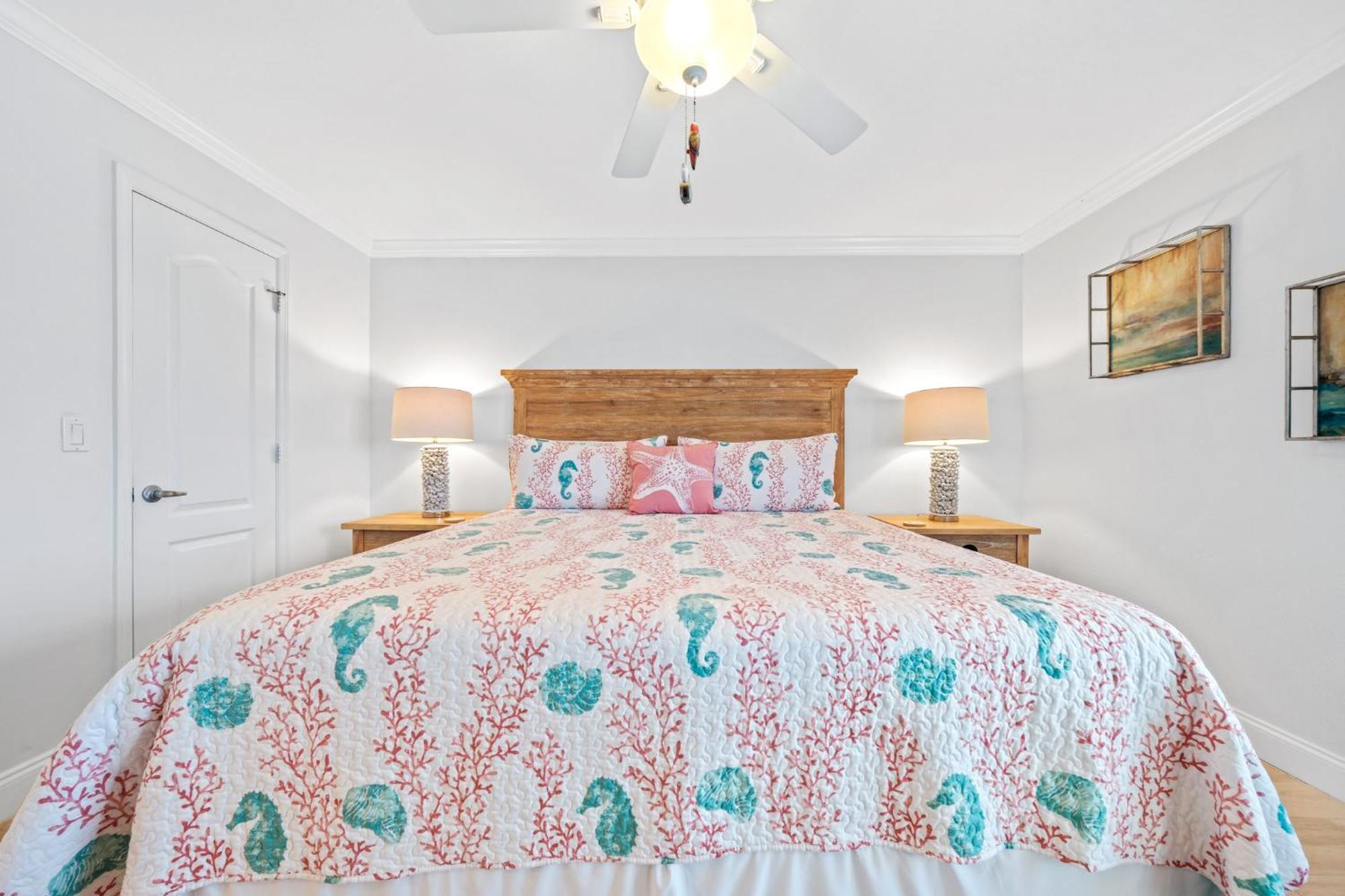 Corner Oceanfront Views With Wrap Around Balcony Located On The No-drive Beach! *