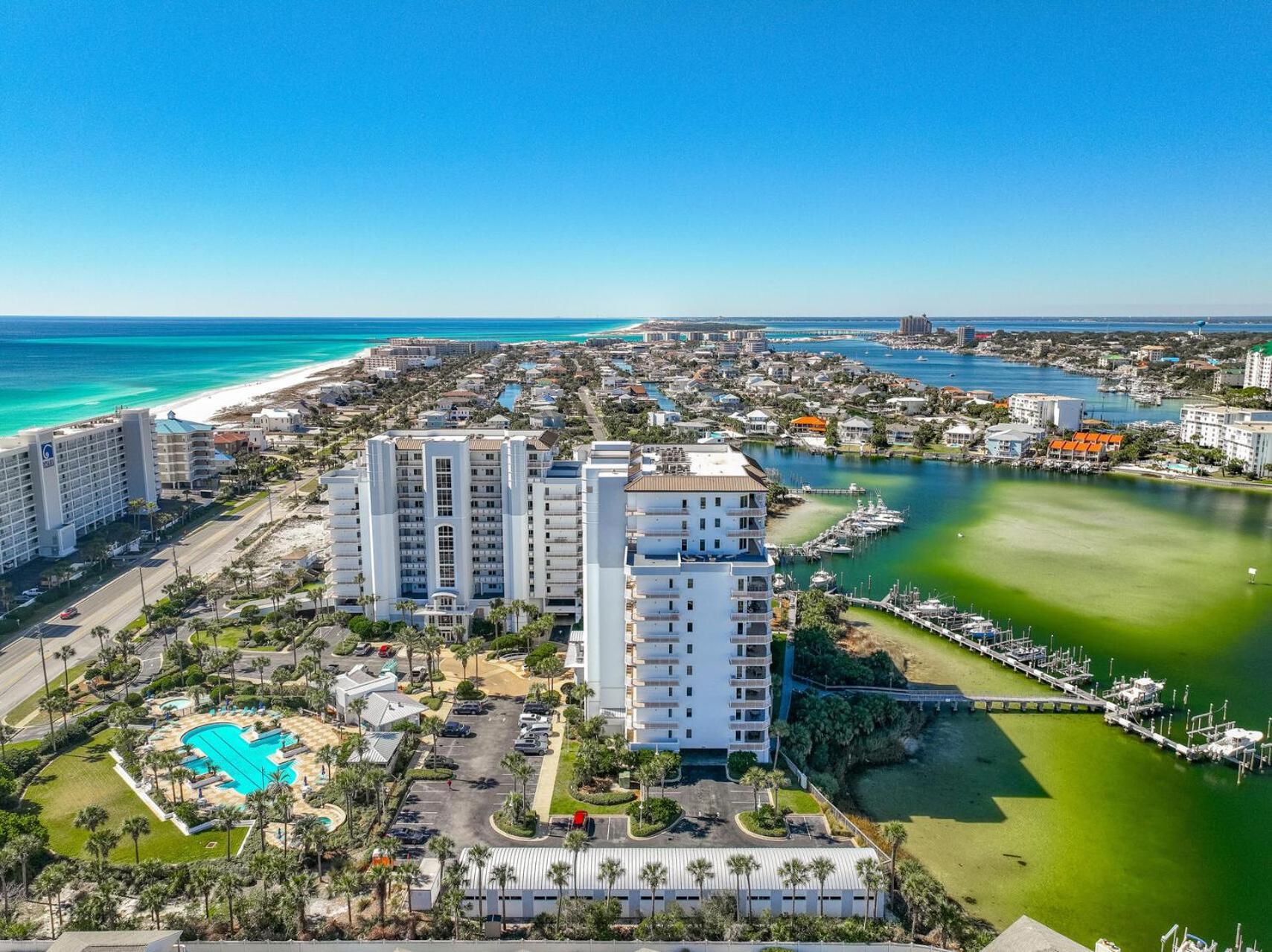 Harbor Landing 102b - Beautiful Harbor Views Holiday home Destin