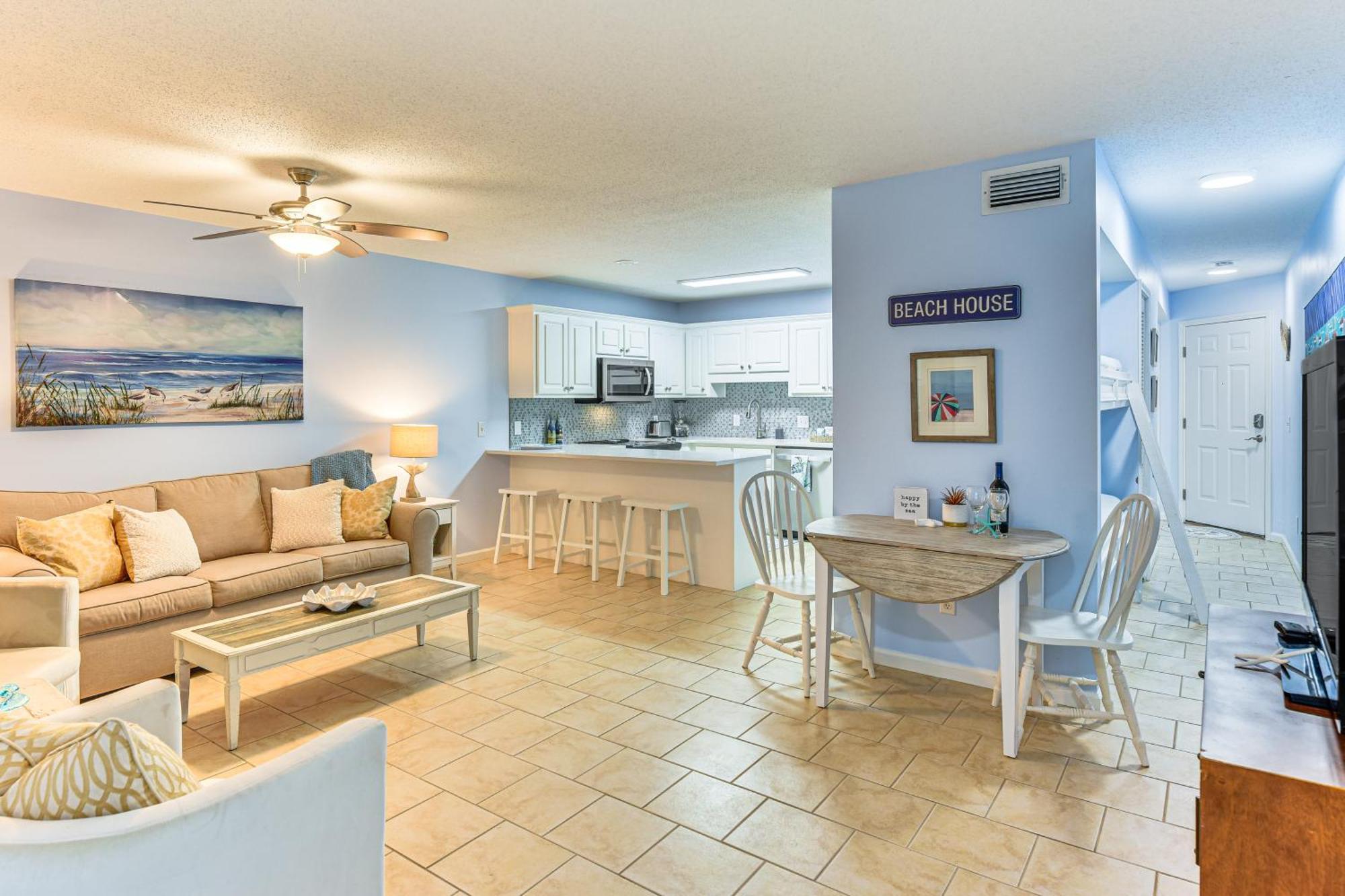 Walk To Pool And Pcb Getaway With Porch *