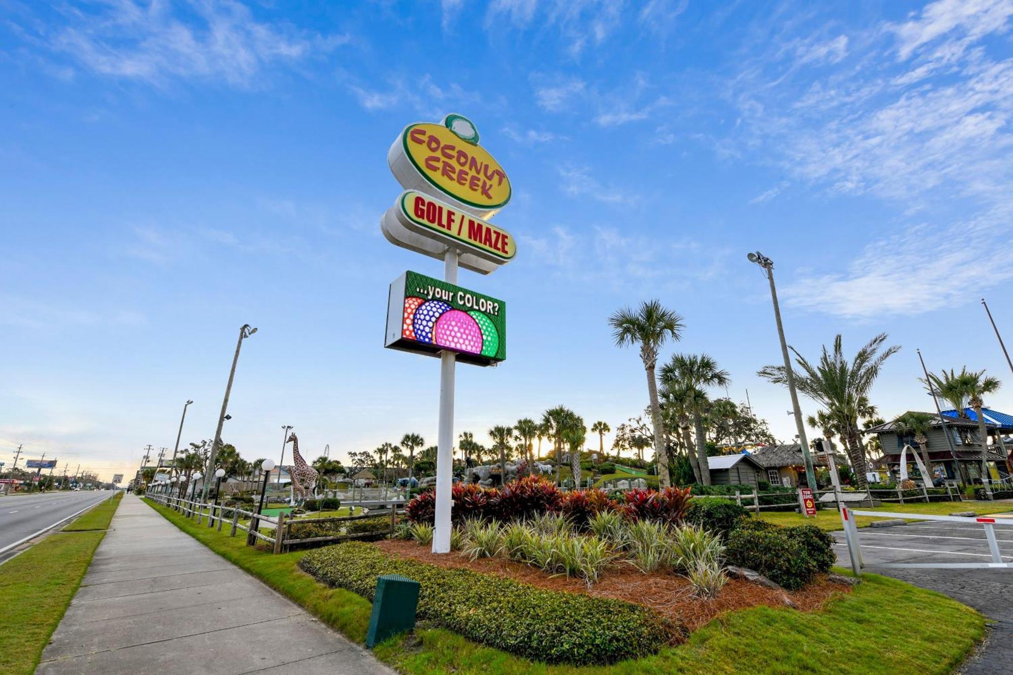 Holiday home Edgewater #811 Tower 3 By Book That Panama City Beach