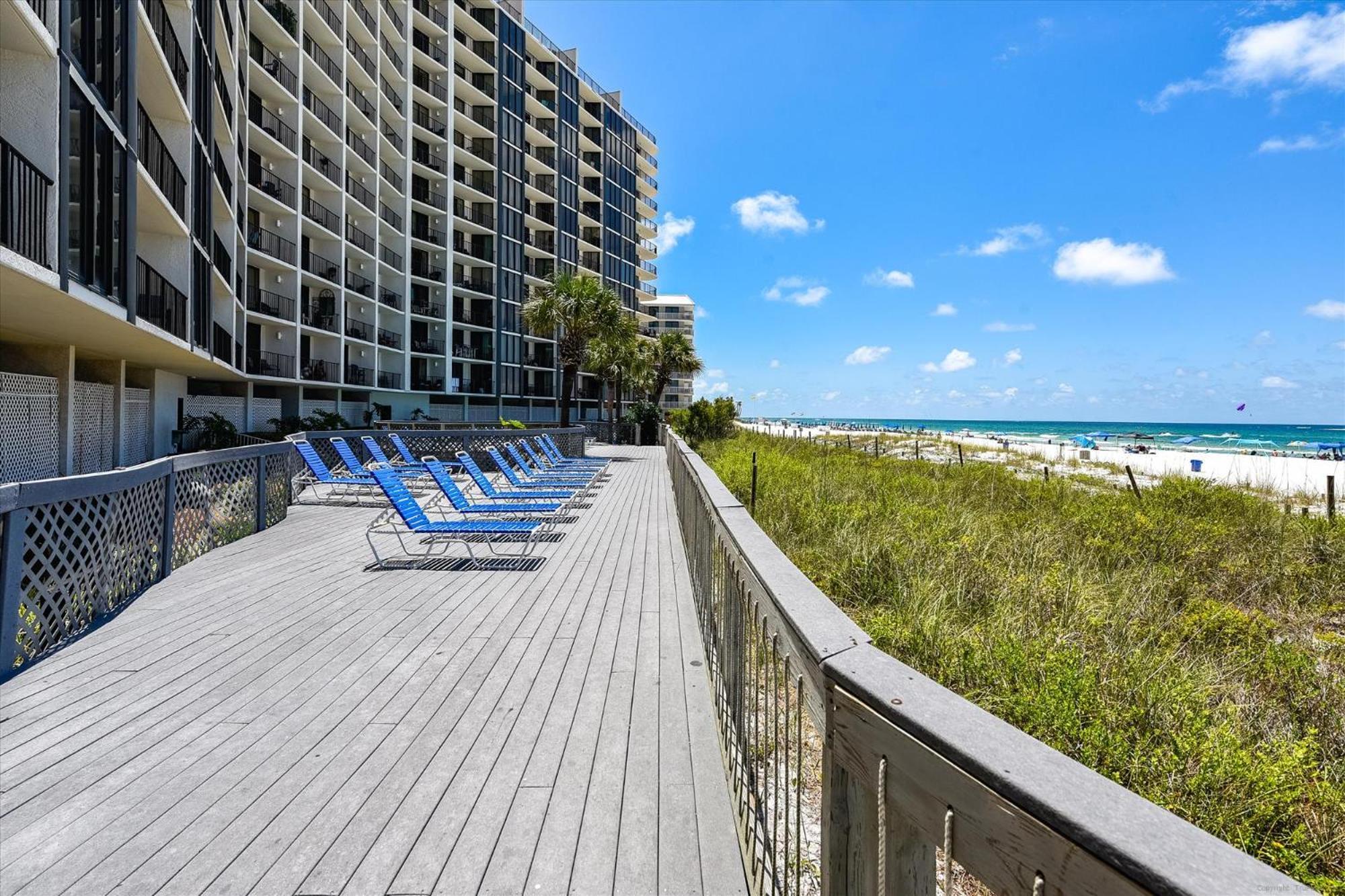 Edgewater #811 Tower 3 By Book That Panama City Beach