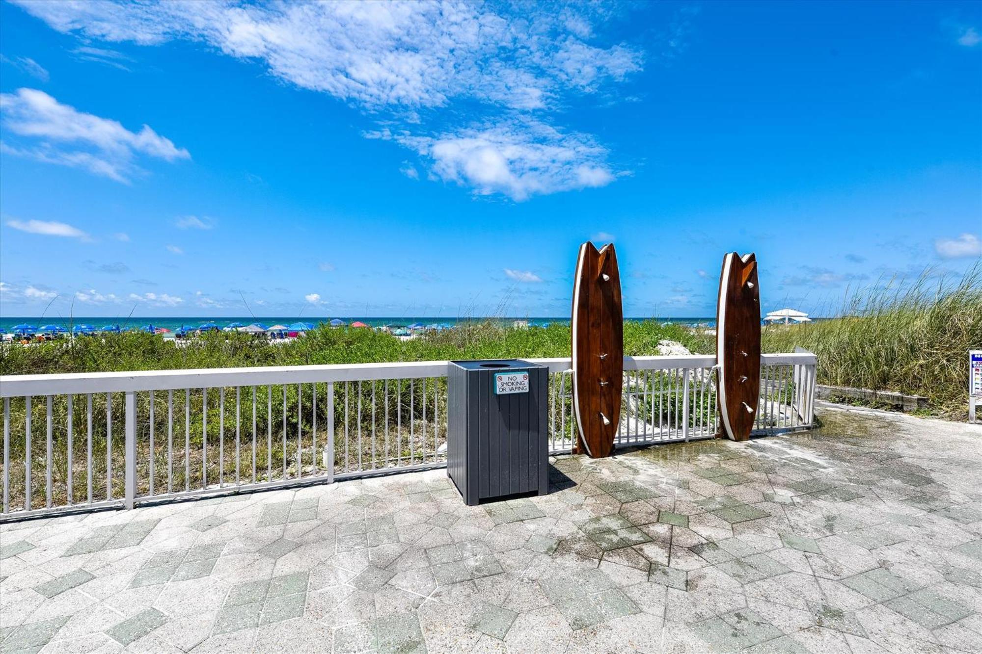 Holiday home Edgewater #811 Tower 3 By Book That