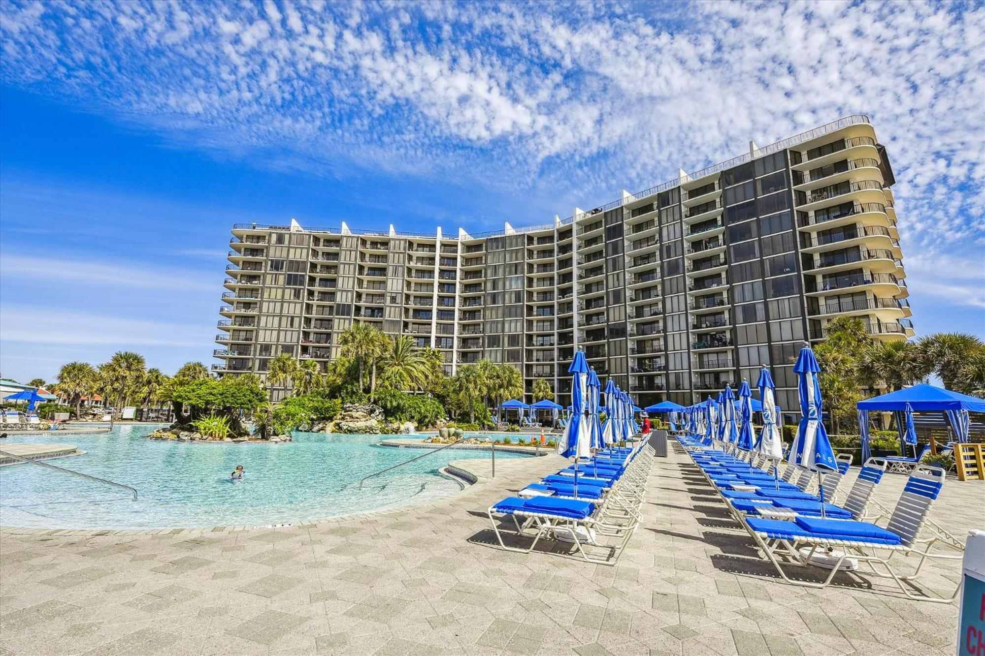Edgewater #811 Tower 3 By Book That Holiday home *