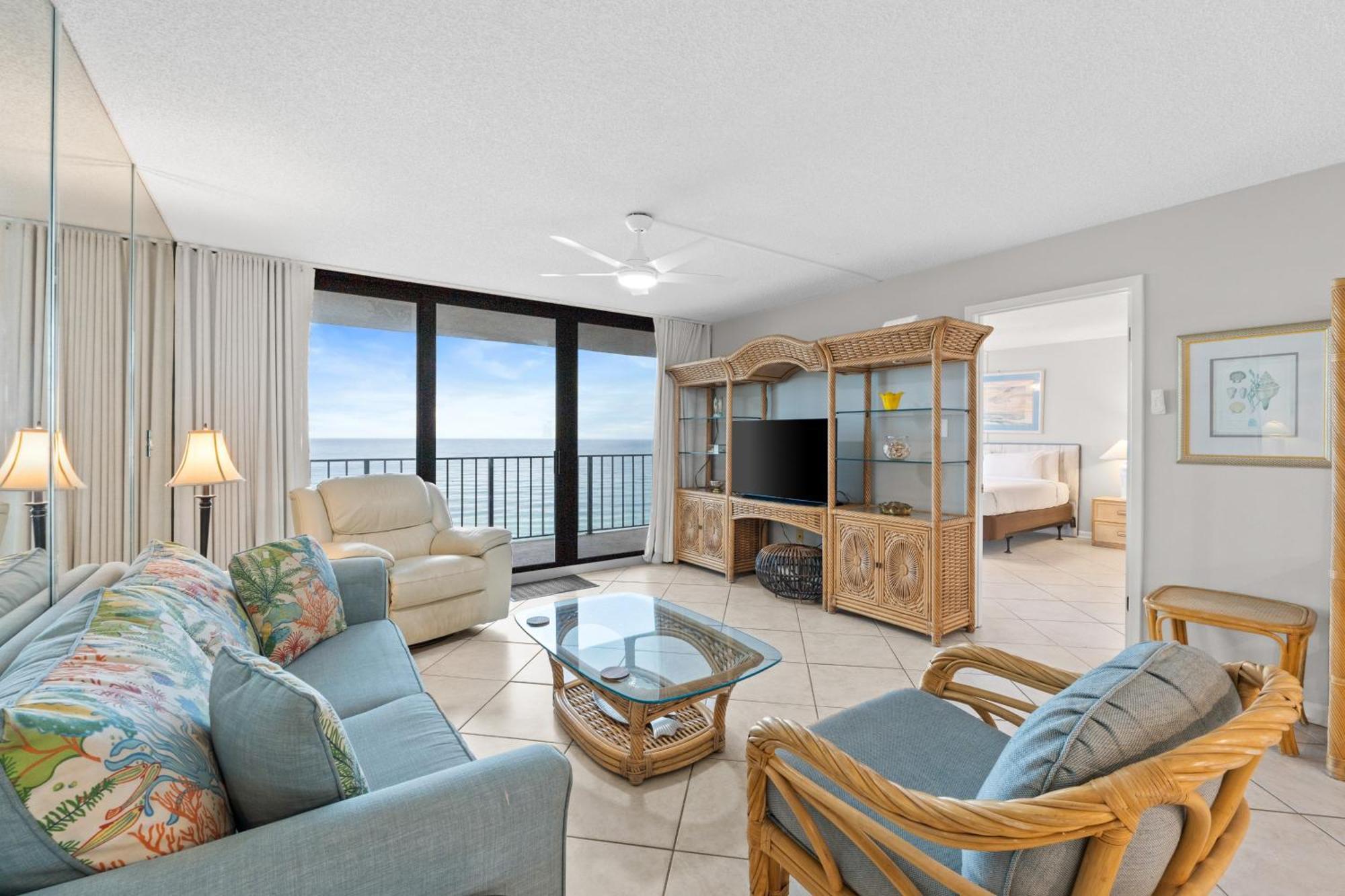 Edgewater #811 Tower 3 By Book That Holiday home Panama City Beach