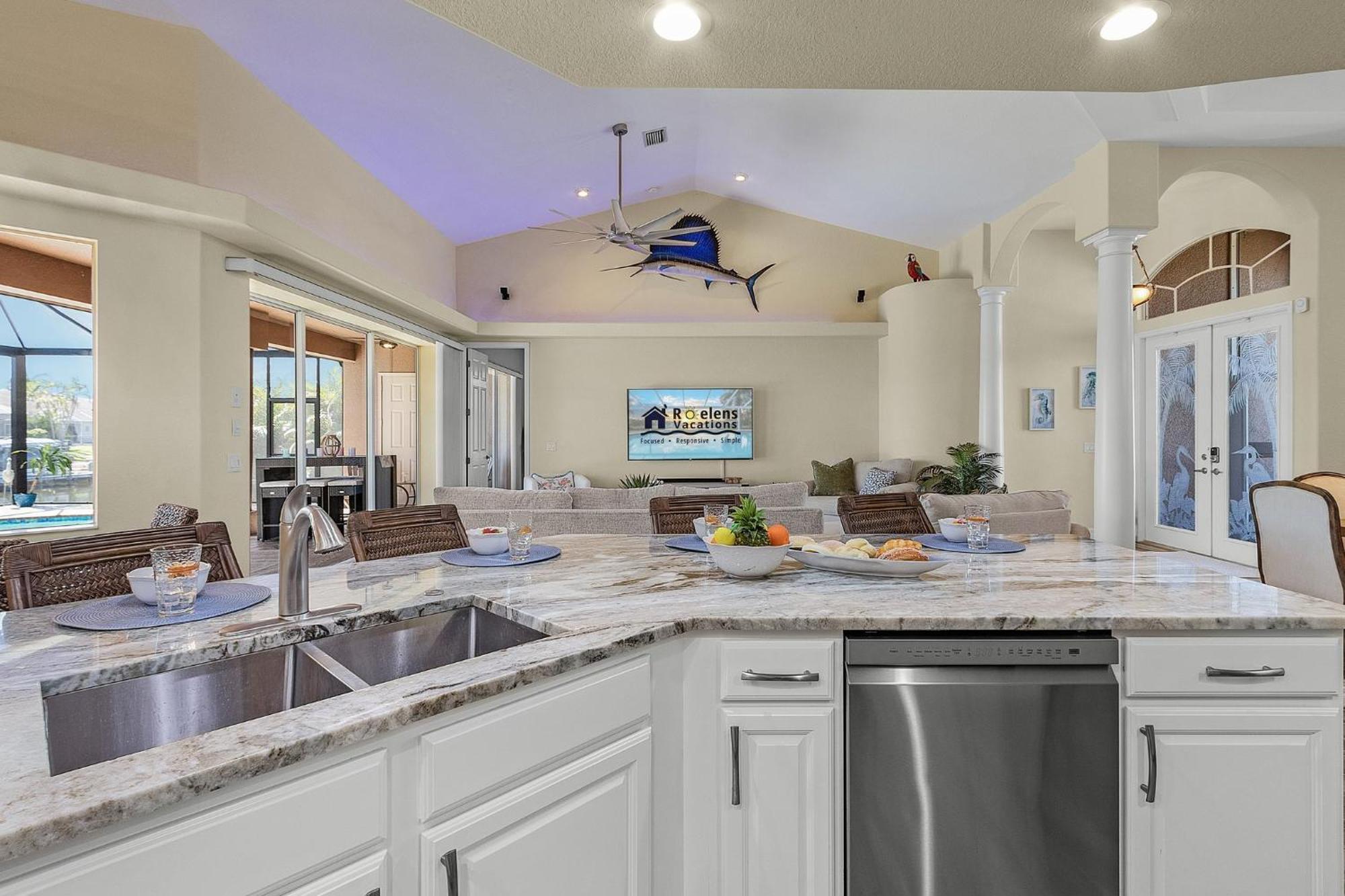 Holiday home Heated Saltwater Pool, Dock, Gulf Access - Infinity Coral - Roelens *