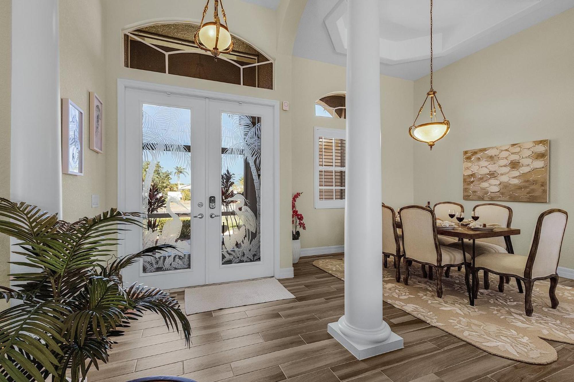 Heated Saltwater Pool, Dock, Gulf Access - Infinity Coral - Roelens *
