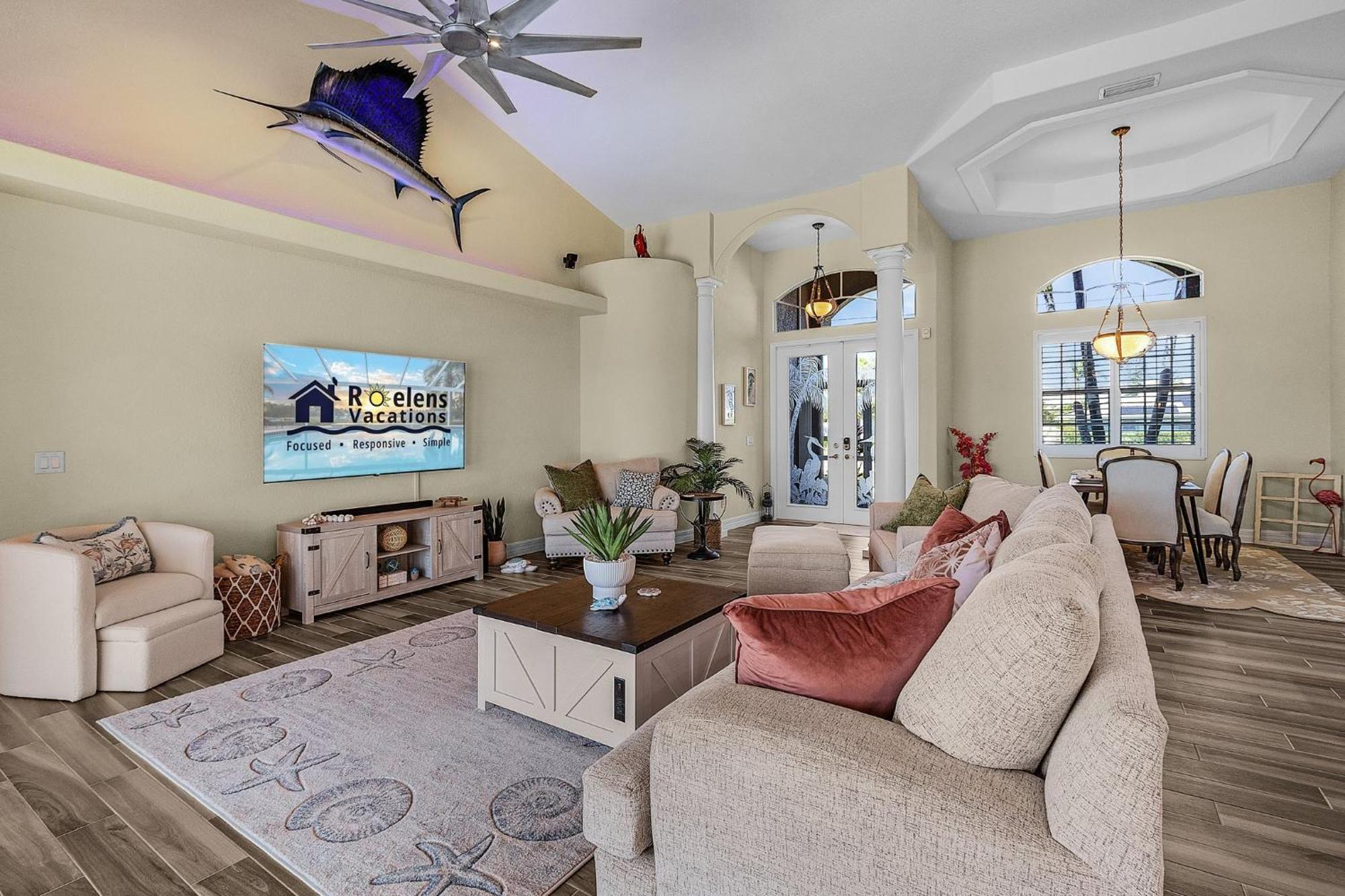 Heated Saltwater Pool, Dock, Gulf Access - Infinity Coral - Roelens Holiday home