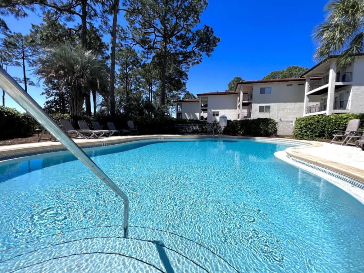 Holiday home New Lily Pad Bike Community Pool *