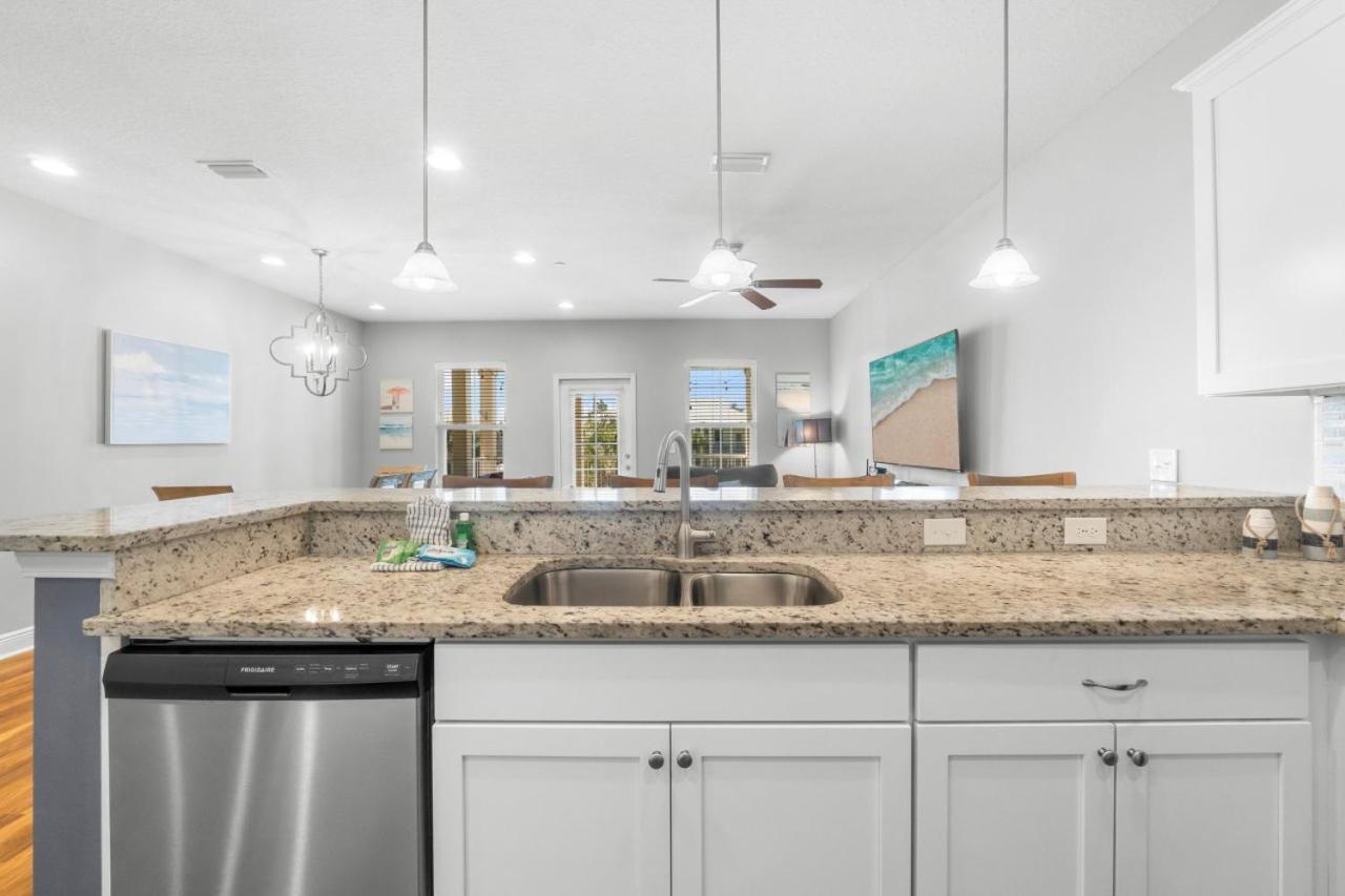 Holiday home Sandy Feet Retreat Heart Of Community Pool Destin