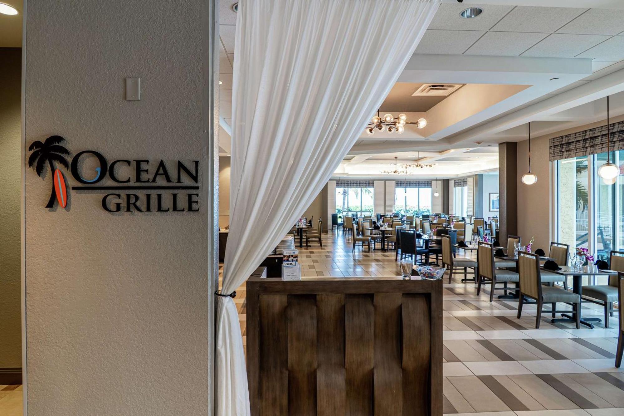 Hilton Oceanfront Melbourne