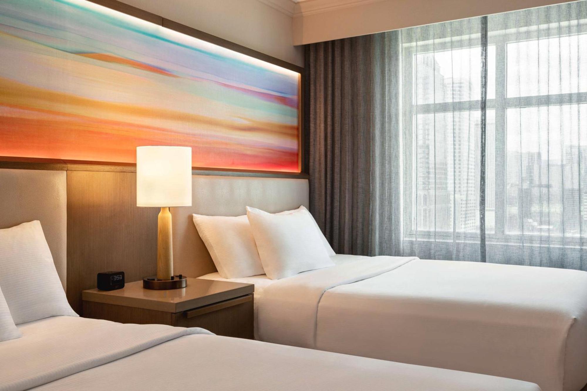 Embassy By Hilton Downtown Convention Center 4* Tampa