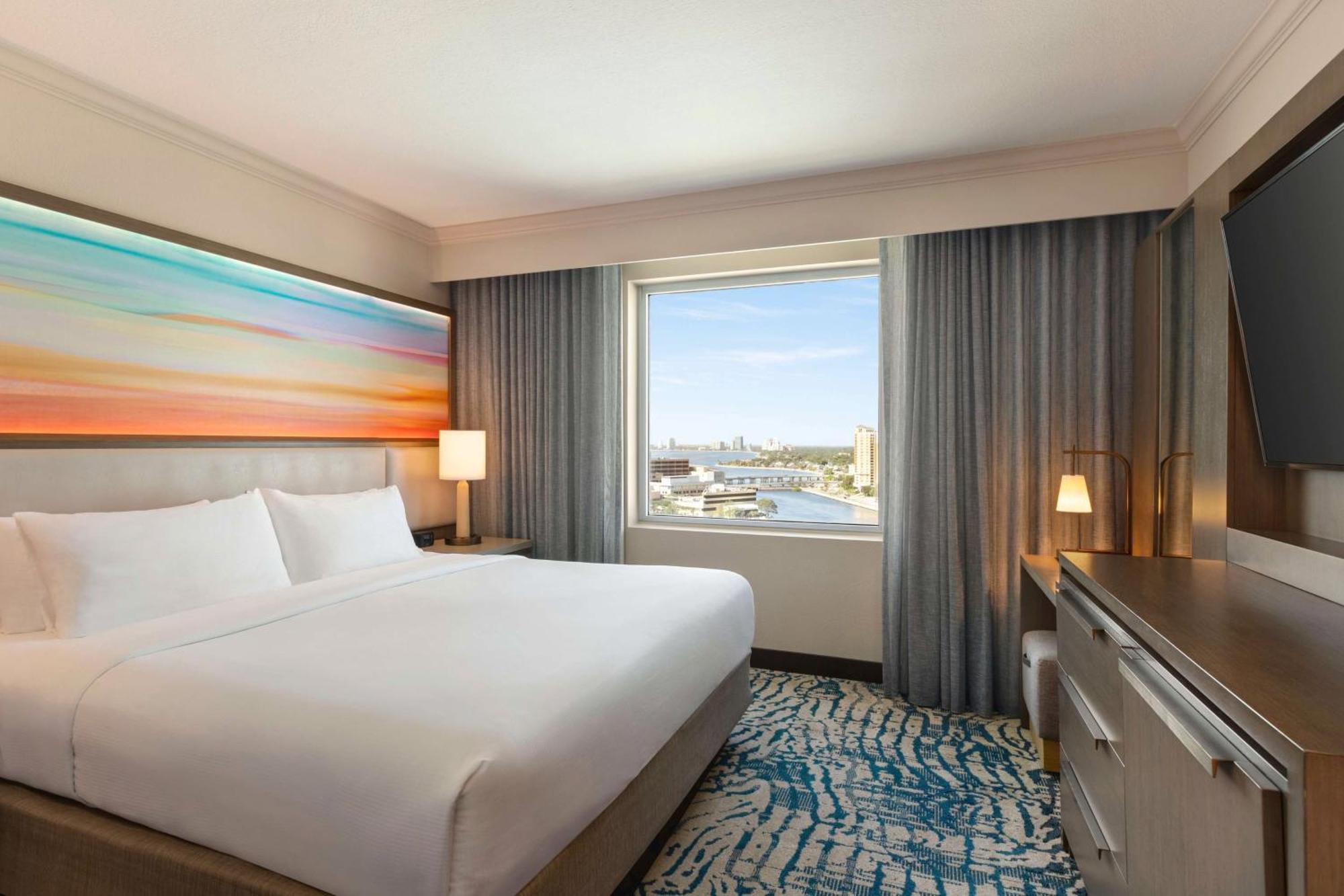 Embassy By Hilton Downtown Convention Center 4*
