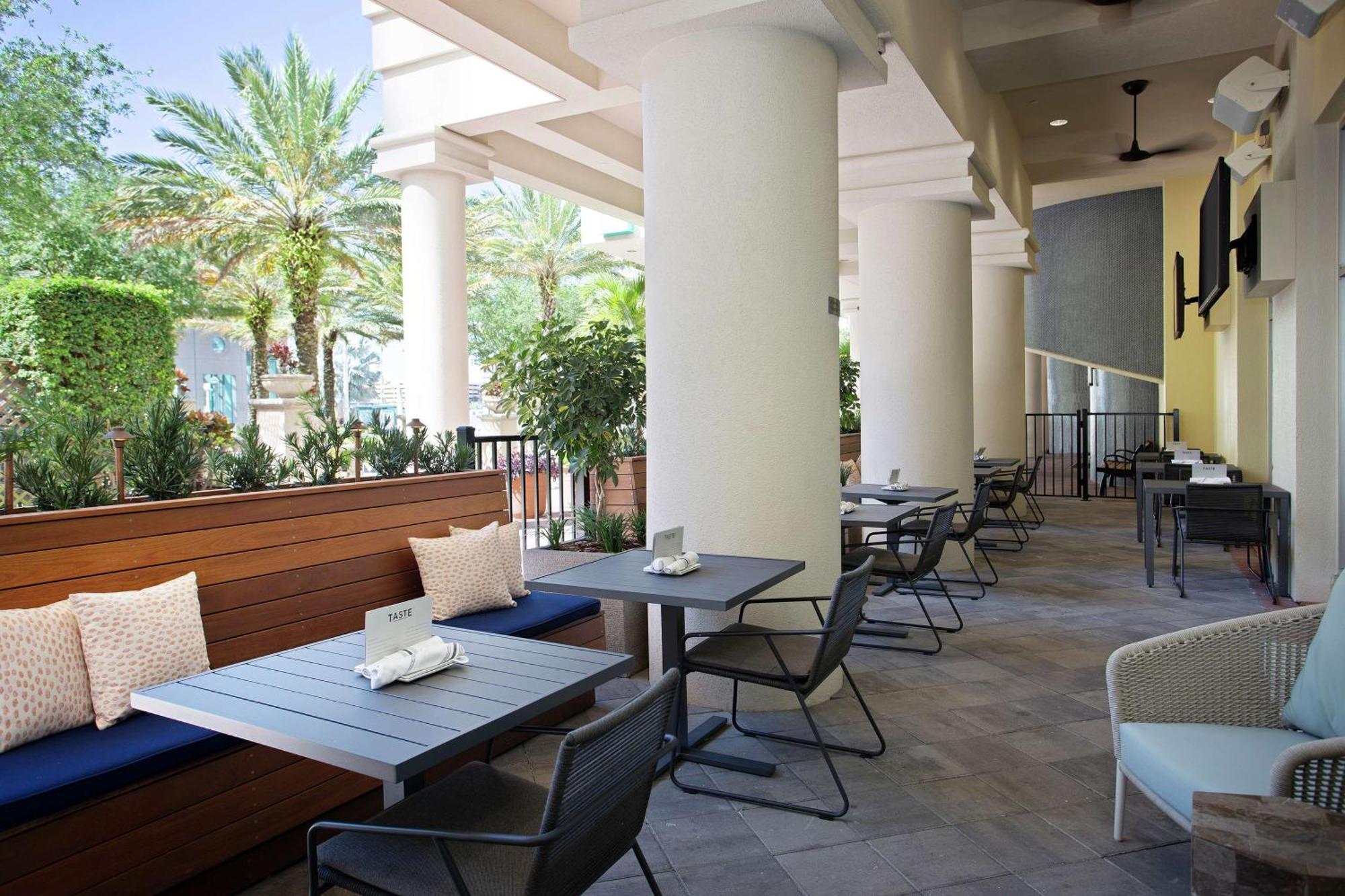 Embassy By Hilton Downtown Convention Center 4* Tampa
