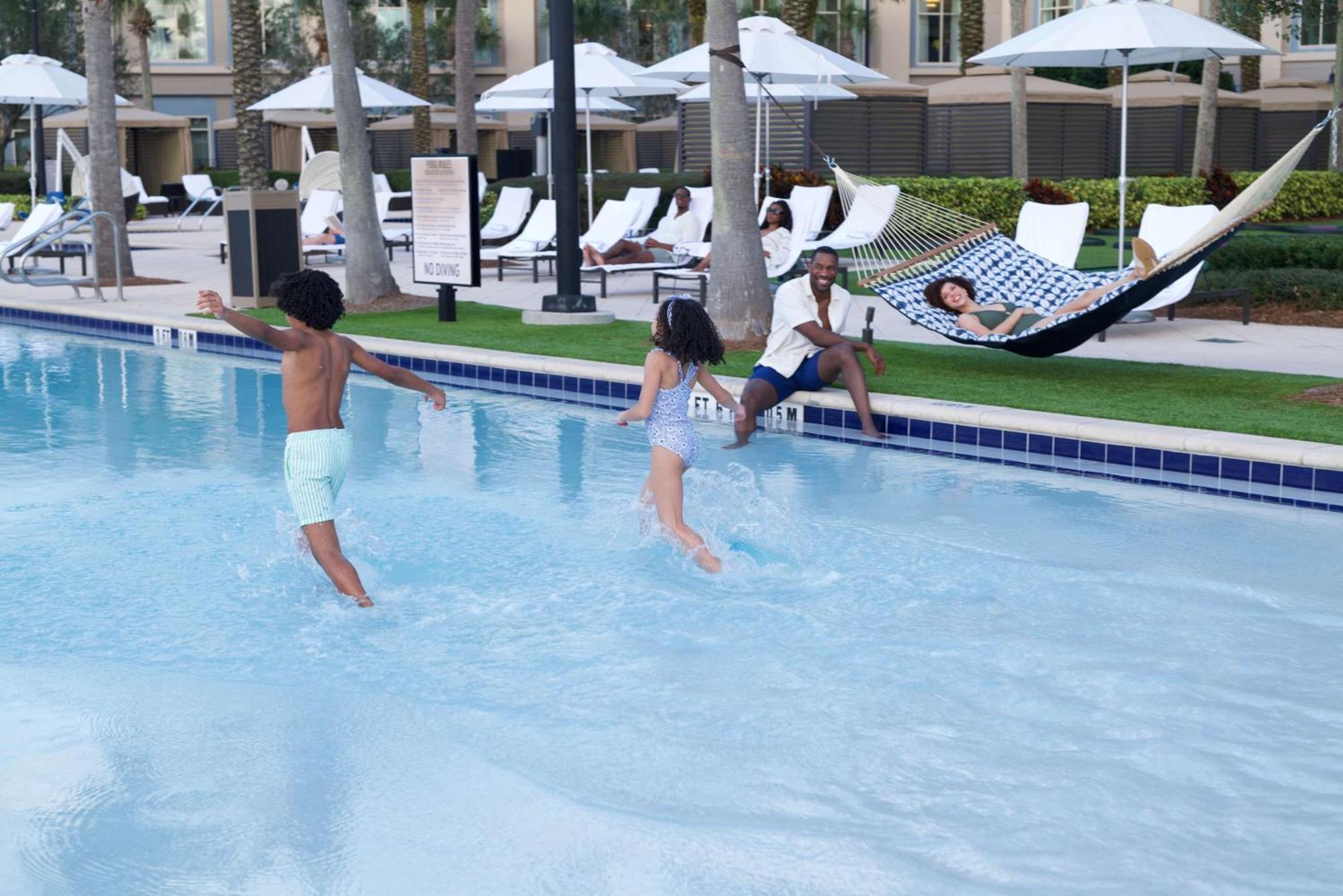 Waldorf Astoria Orlando - An Official Walt World