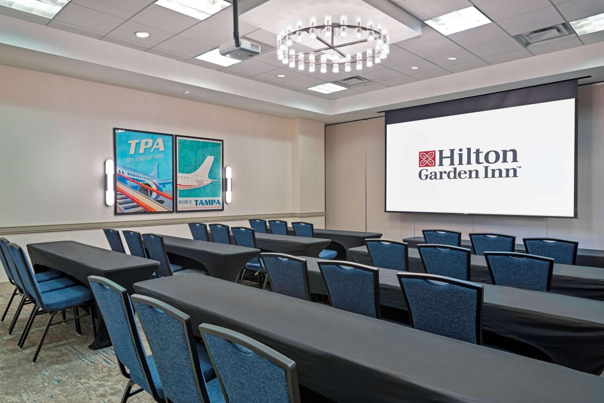 Hilton Garden Airport/westshore Hotel