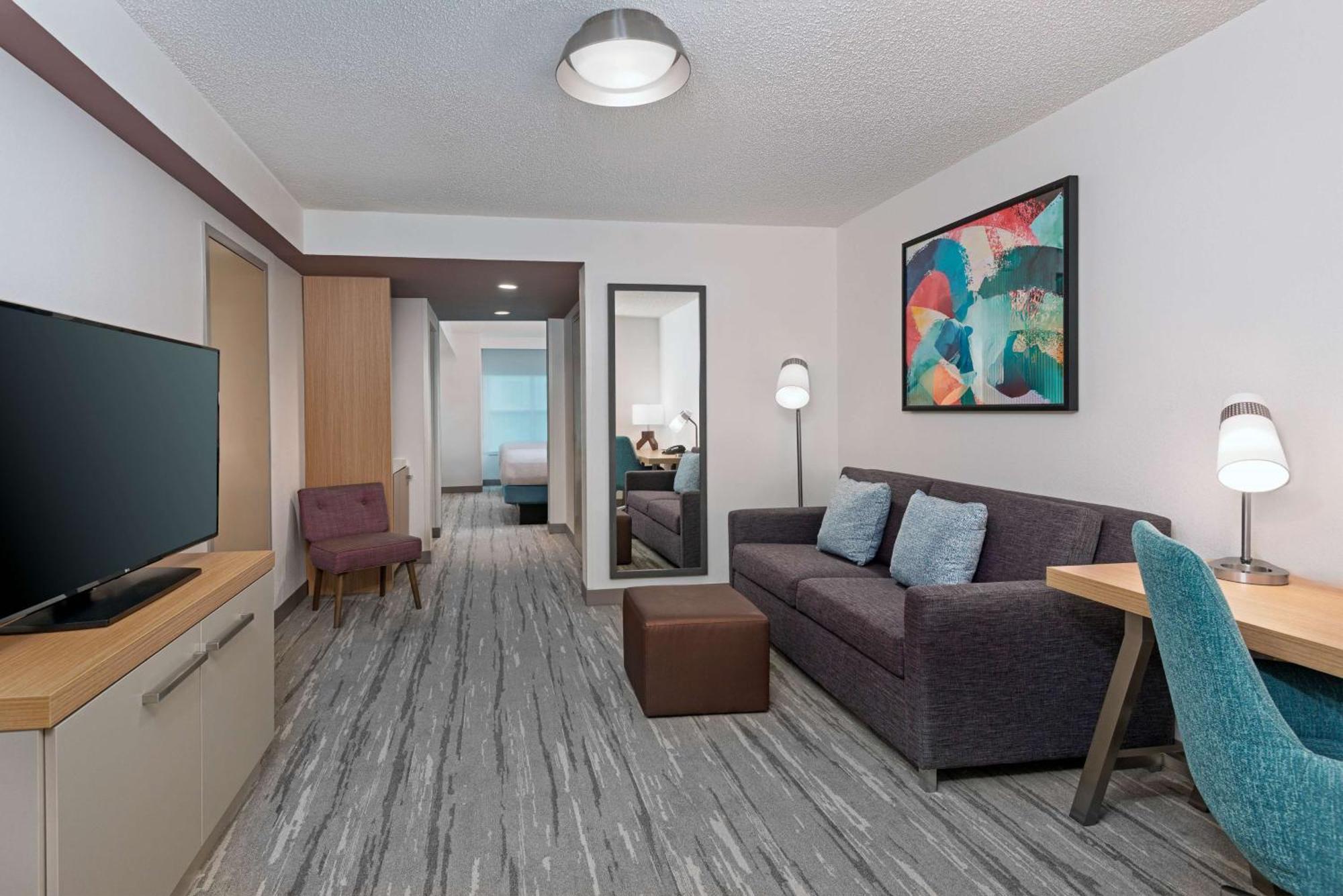 Hilton Garden Airport/westshore Hotel