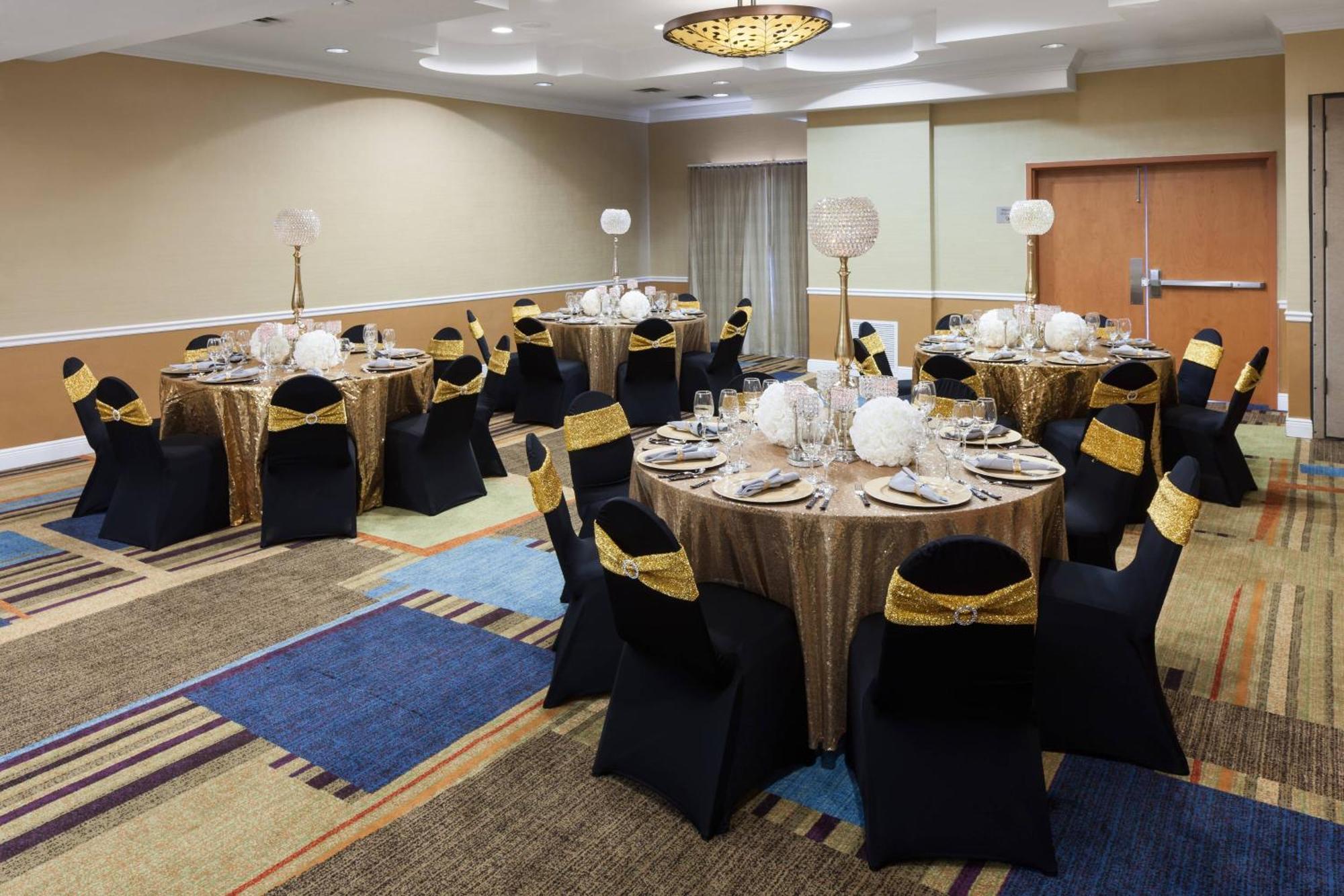 Fairfield & Butler Boulevard 3*