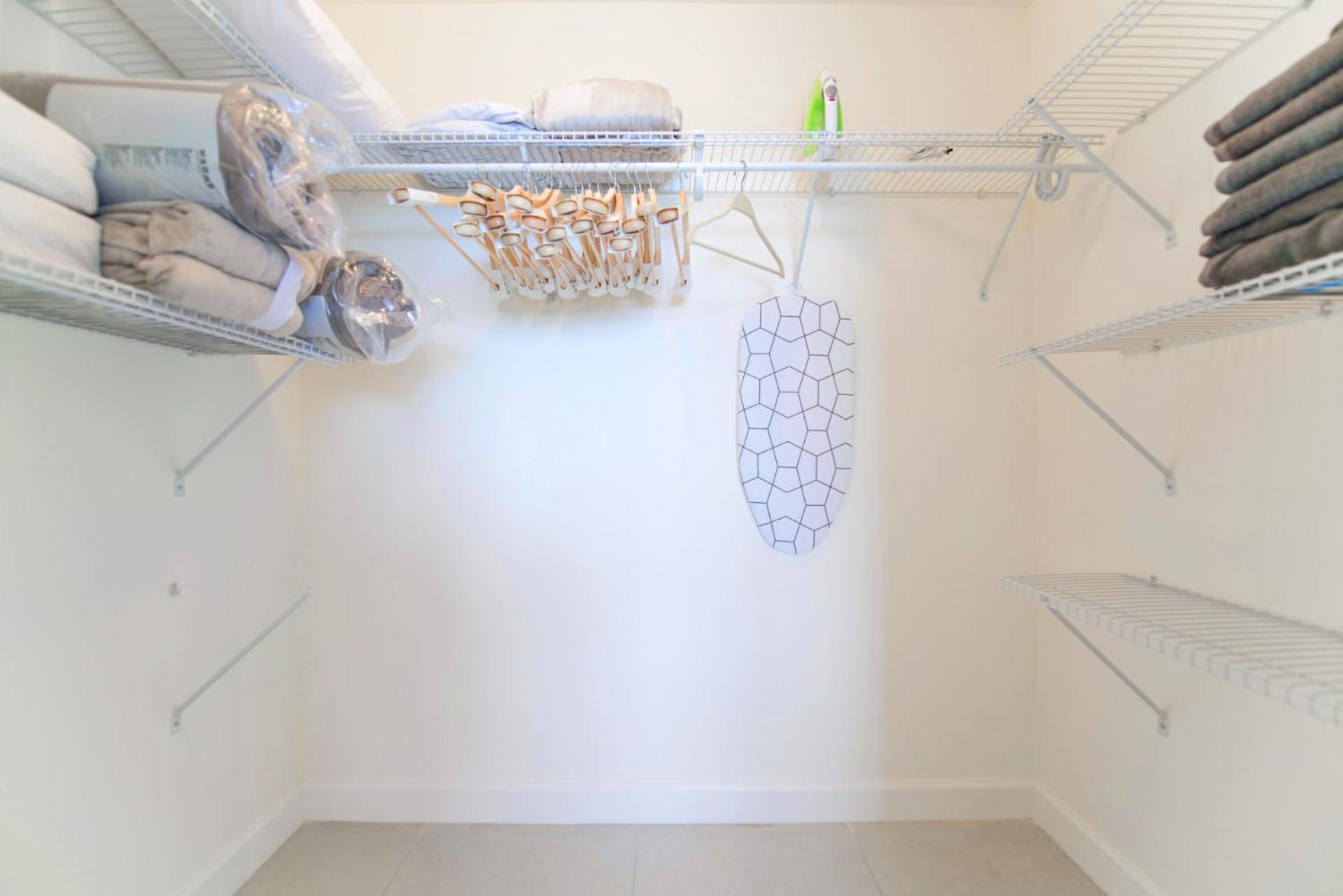 Apartment Beautiful And Stylish Close The Doral Park Miami