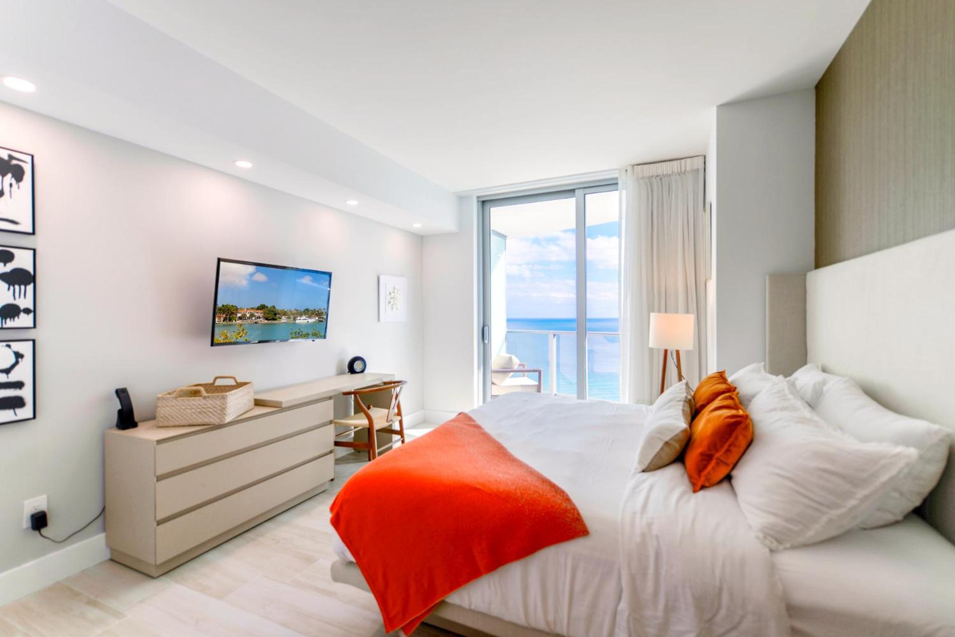 Luxury Beachfront W Amenities