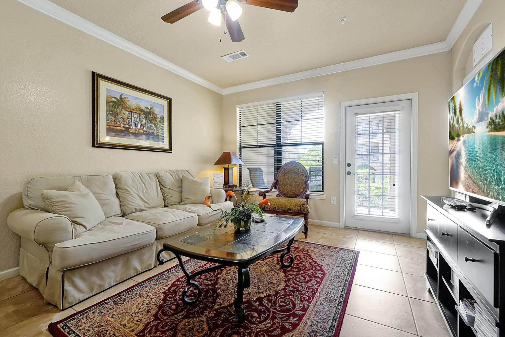 Hidden Paradise In Bella Piazza View Holiday home Davenport