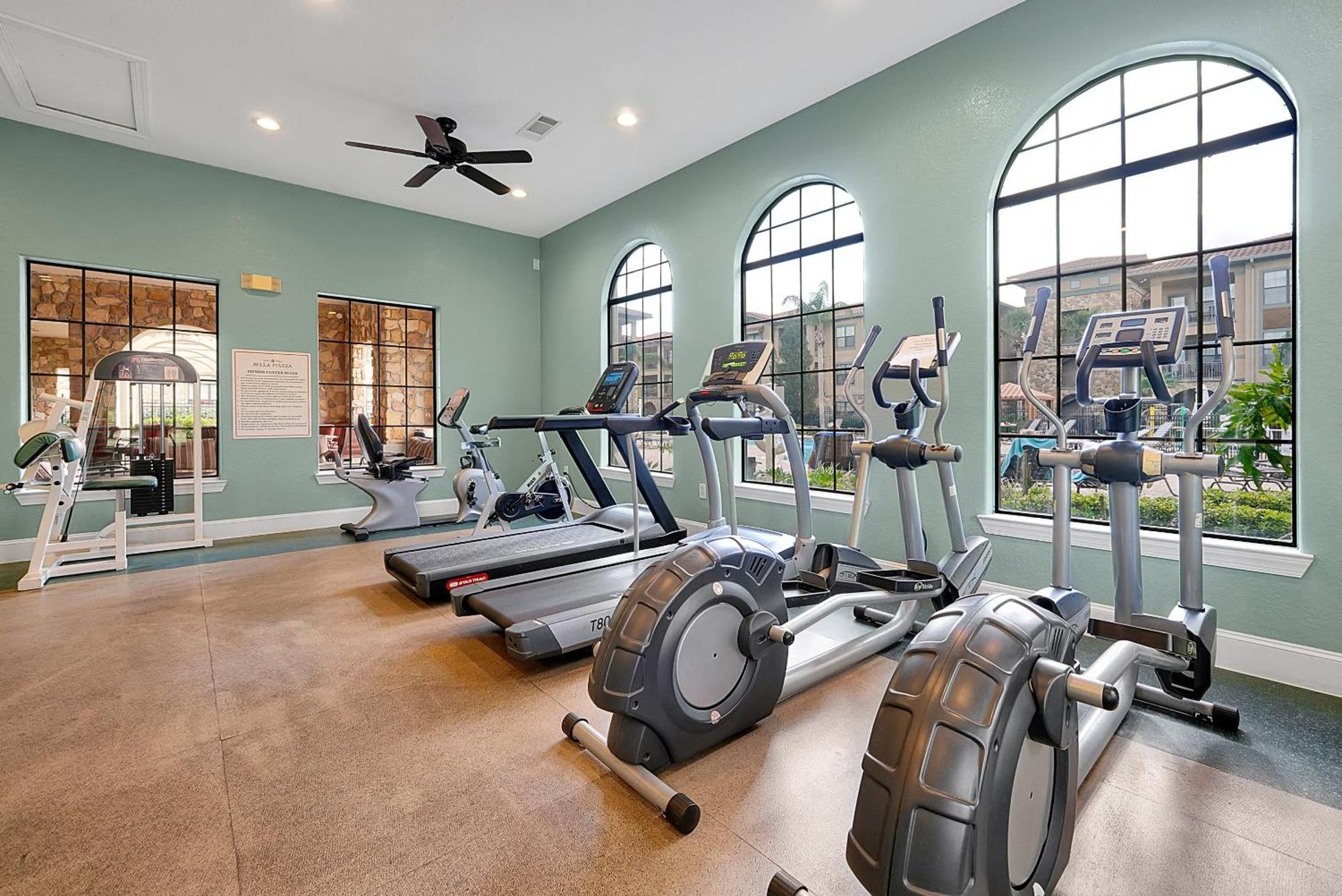 Hidden Paradise In Bella Piazza View * Davenport
