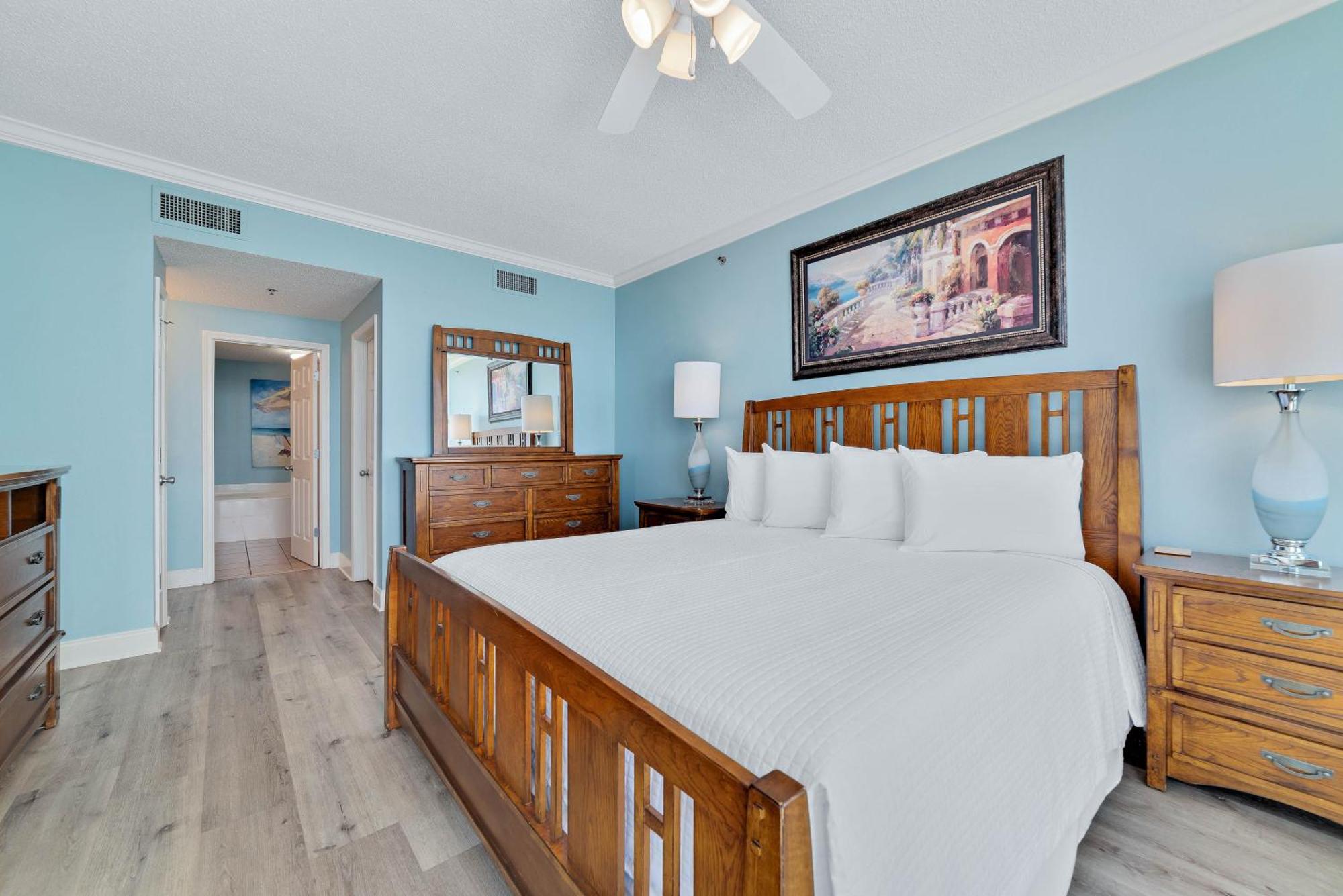 Palacio Unit 1606 *