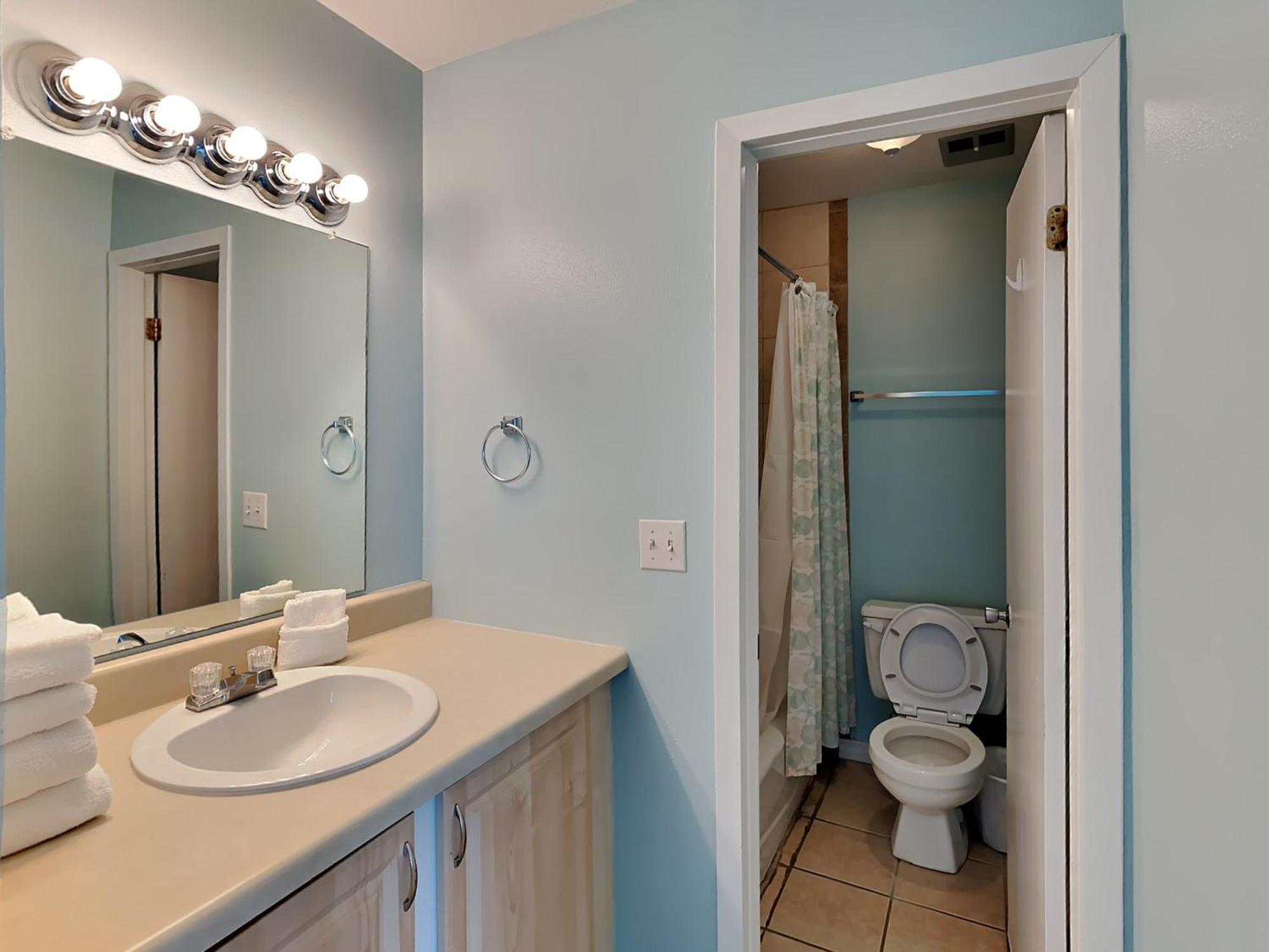Apartment Boardwalk Townhomes 17a