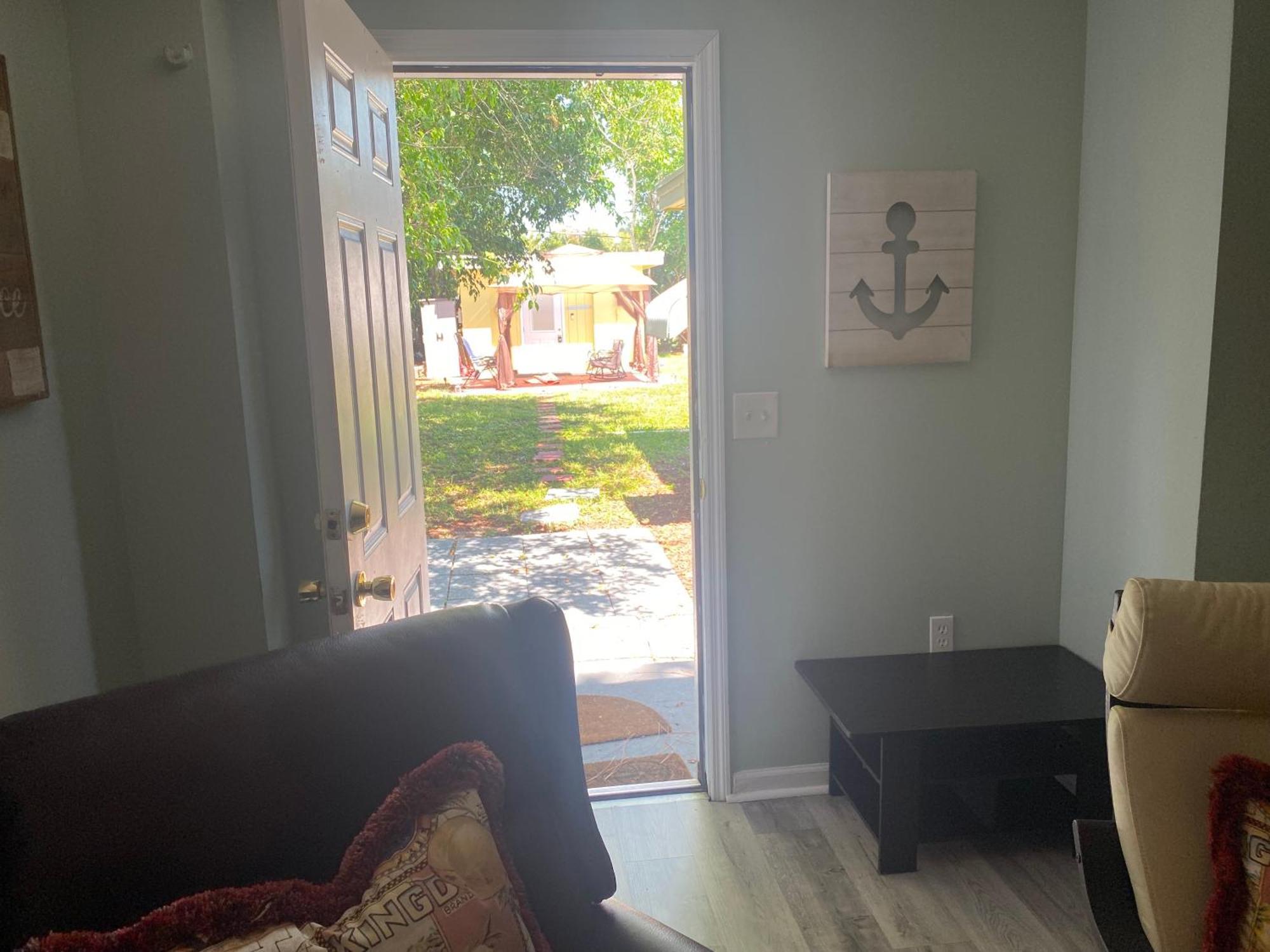 Option1 3 Bedroom House Only Option2 Studio Cottage Only Option3 House Plus Cottage Fenced Backyard Private Patio Areas Grill Firepit Plenty Parking! Quick Access 10 Min To Beach Airport Delray West Palm * Lake Worth Beach