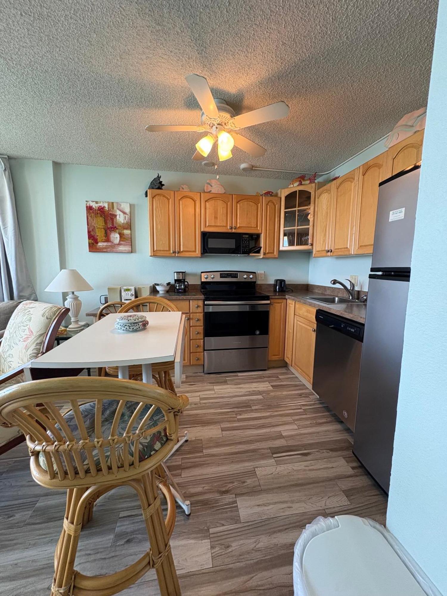 Lover's Key Club By Check-in Vacation Apartment