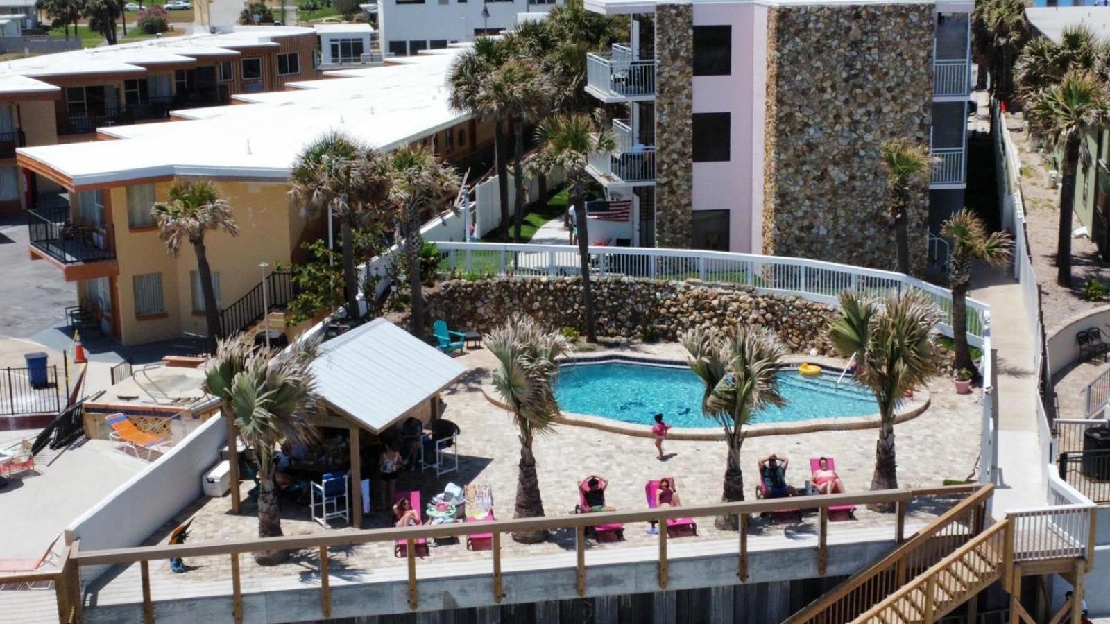 Inn Flamingo Beachfront - Daytona 2*