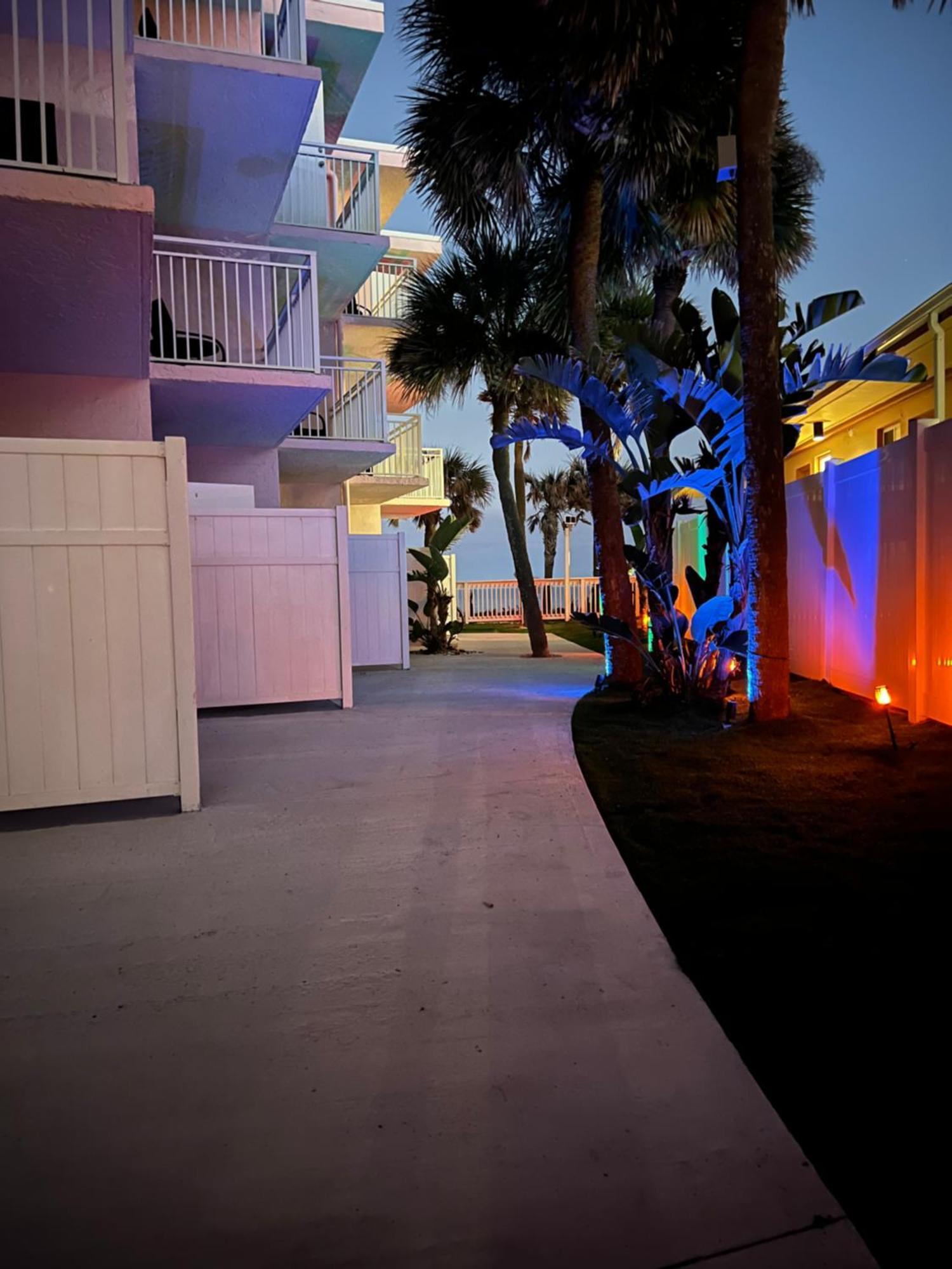 Inn Flamingo Beachfront - Daytona 2*