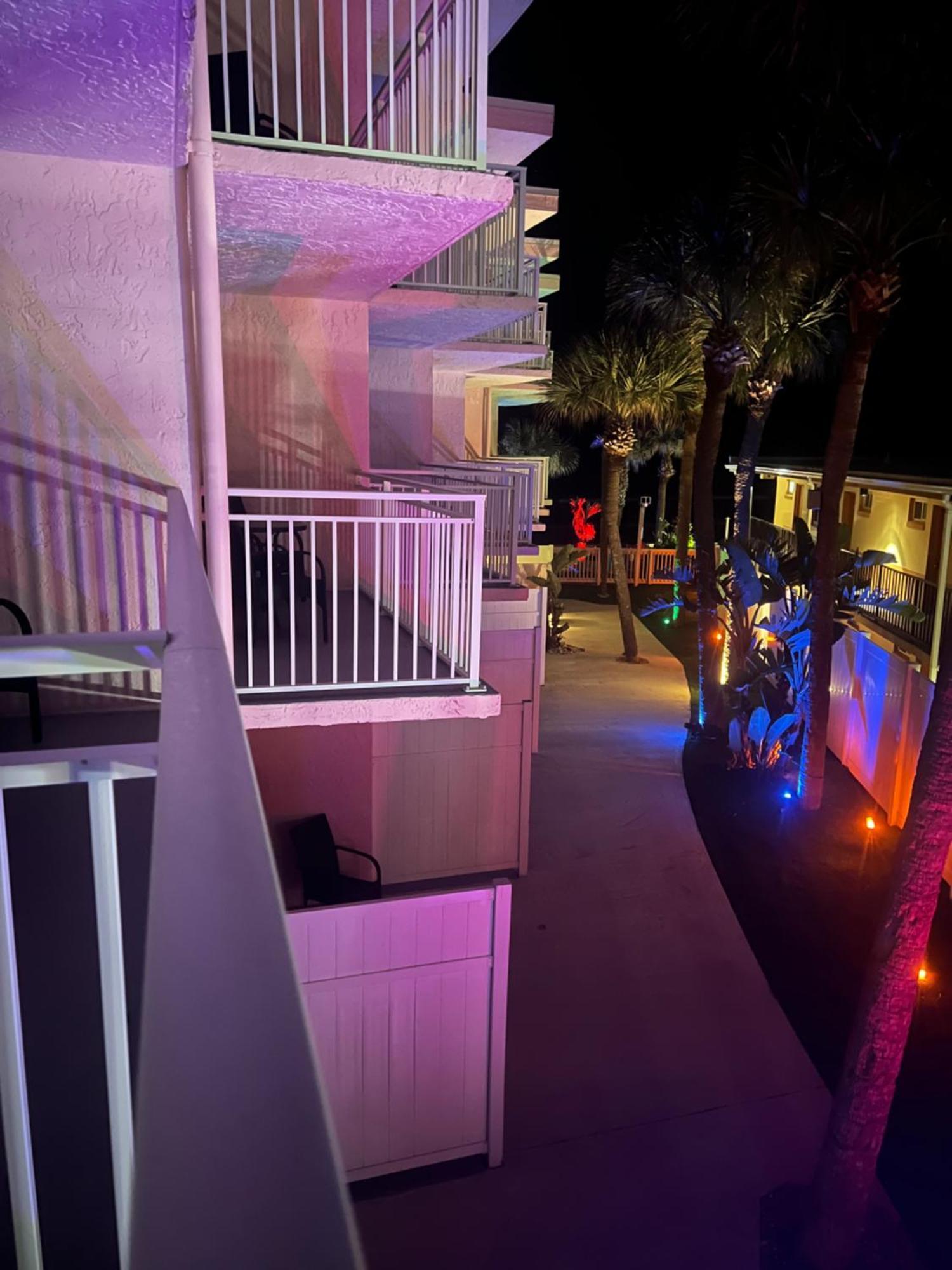 Flamingo Beachfront - Daytona Inn 2*