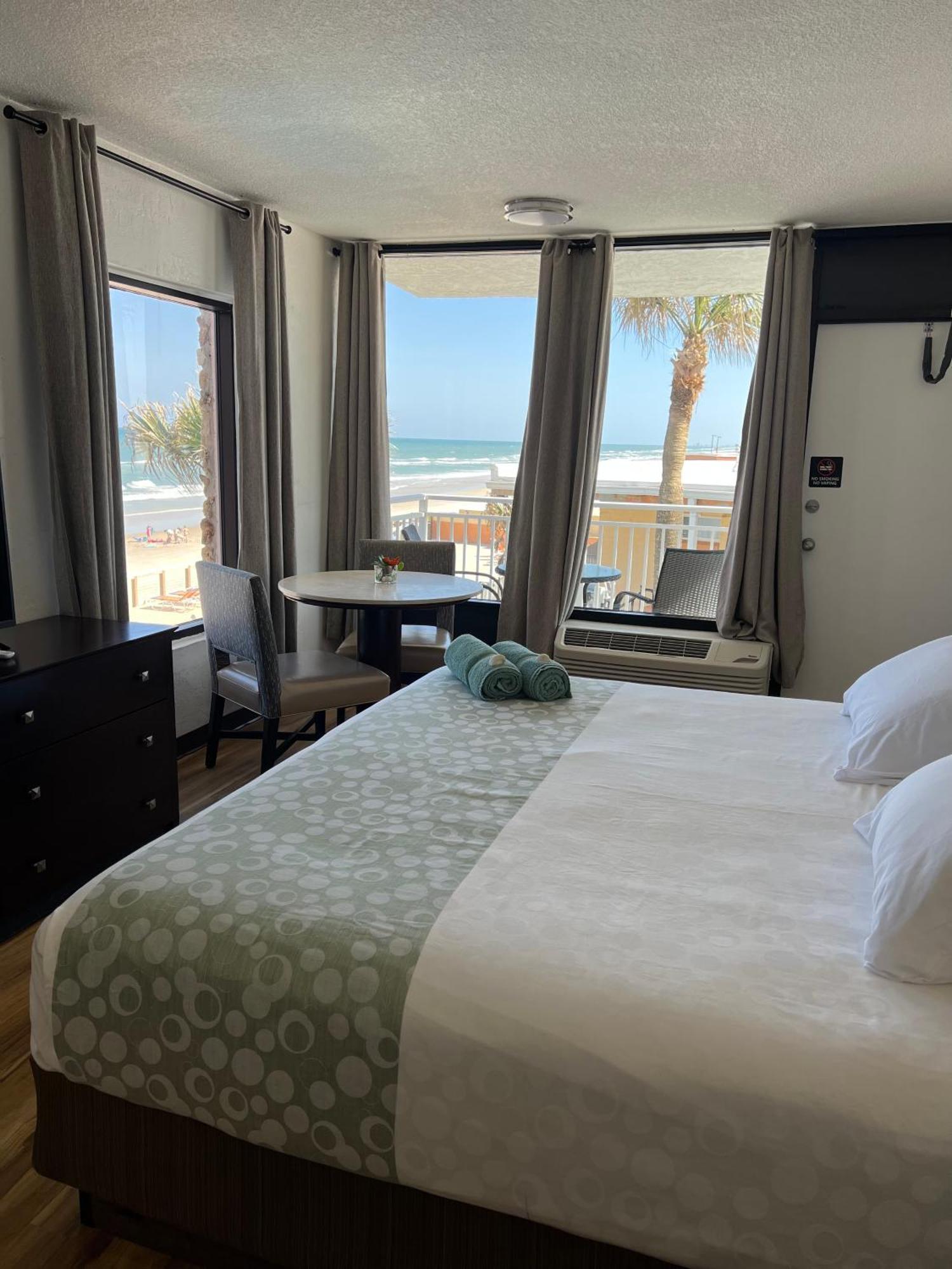 Inn Flamingo Beachfront - Daytona 2*